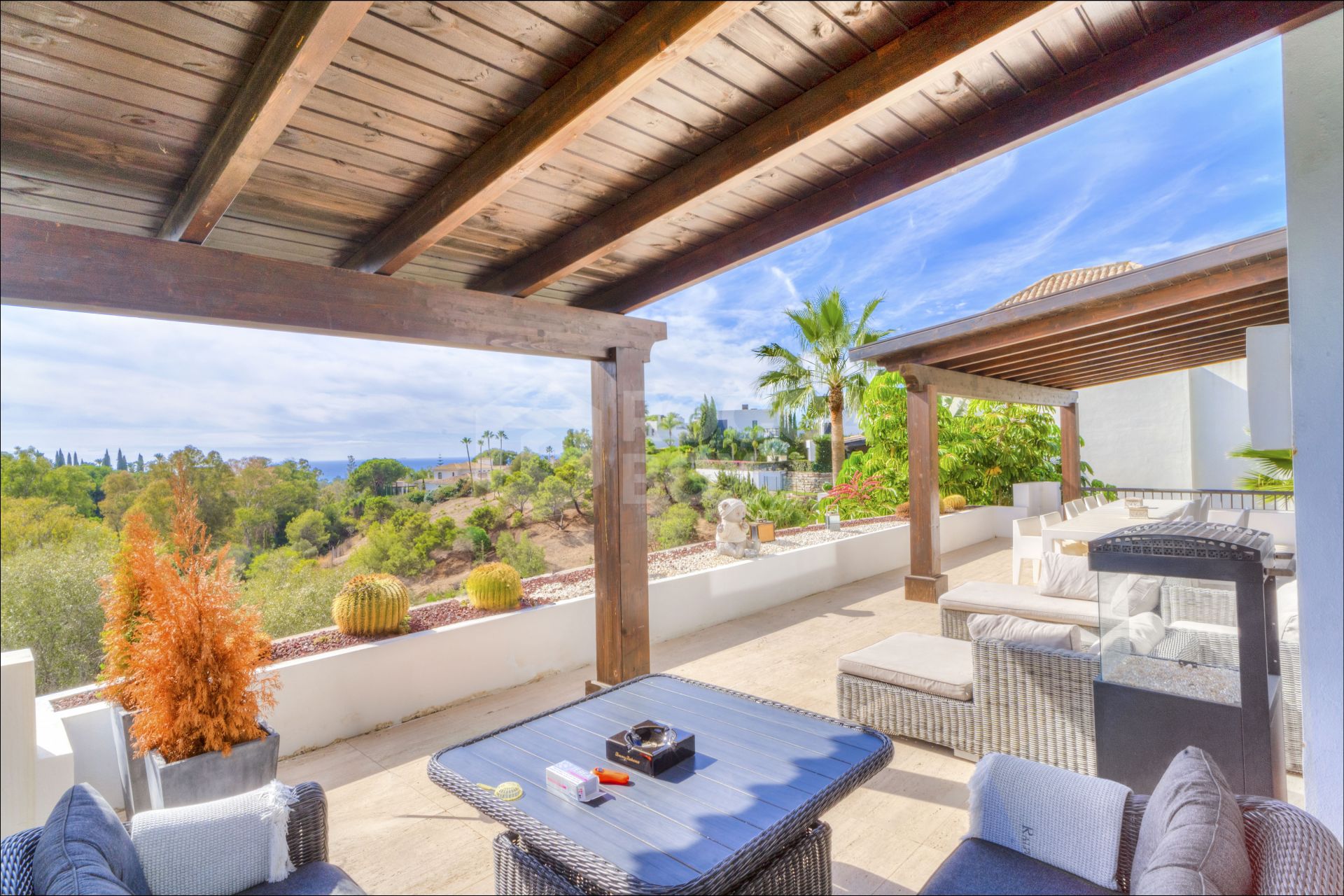 Magnificent five-bedroom, south-facing villa situated in the prestigious Village Las Lomas de Magna Marbella with sea views