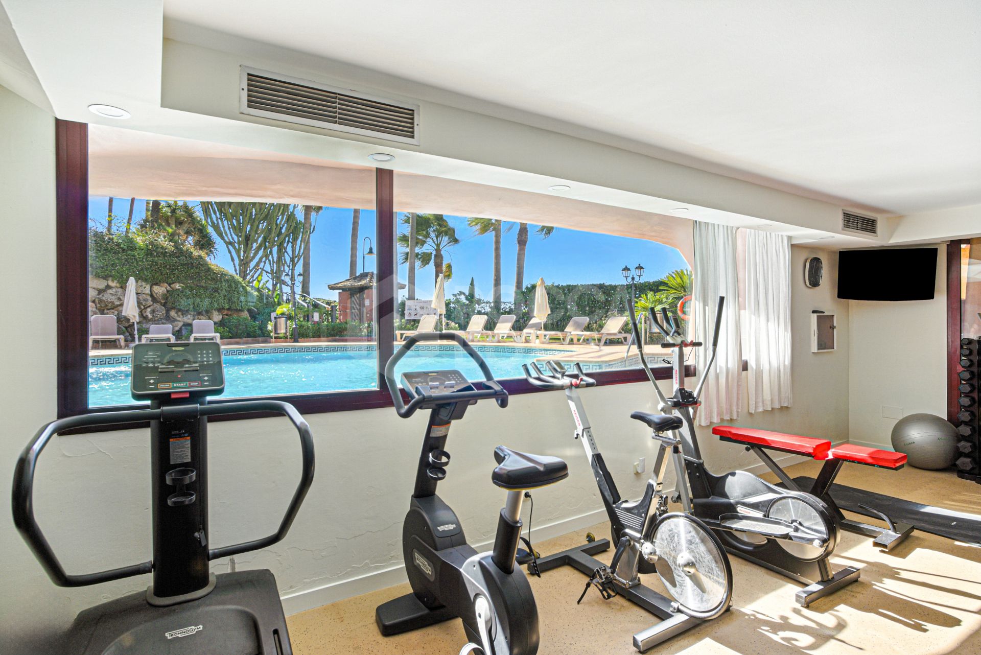 Impressive three bedroom south facing duplex penthouse in the prestigious and gated beachfront community Menara Beach with sea views