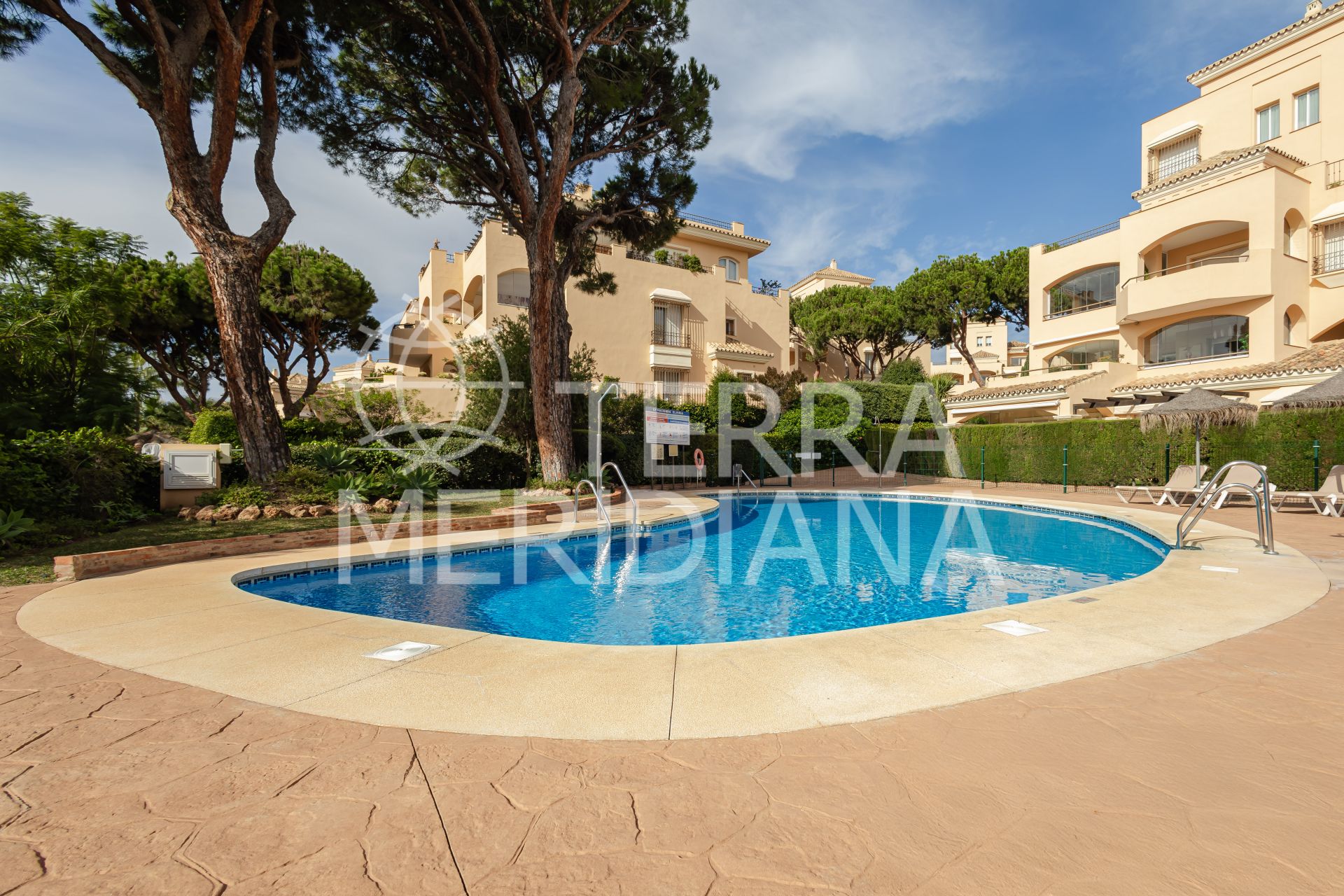 Ground Floor Apartment in Hacienda Elviria, Marbella
