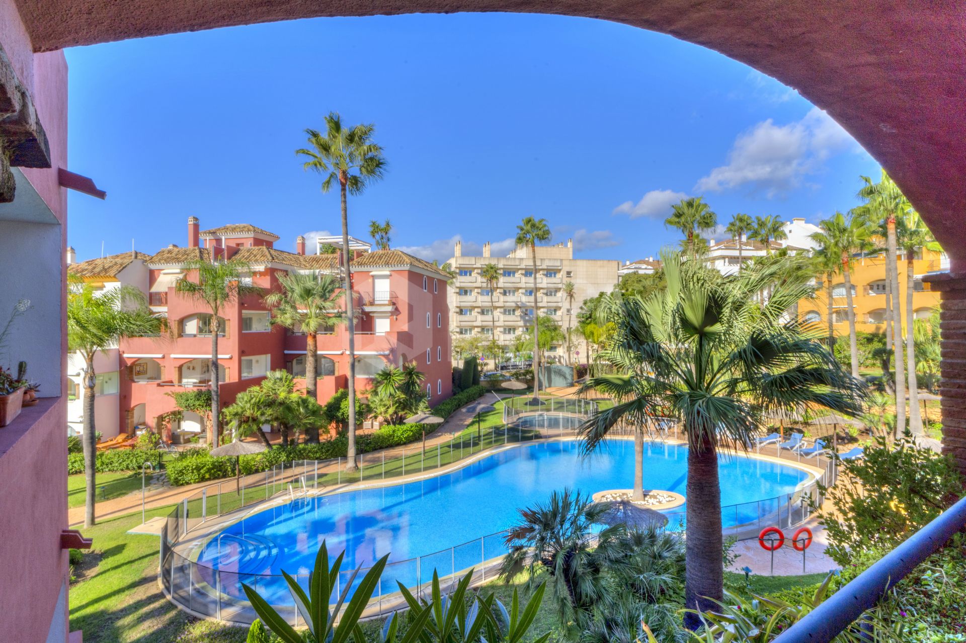 Excellent two bedroom, west facing apartment in the gated community El Infantado on Marbella’s Golden Mile