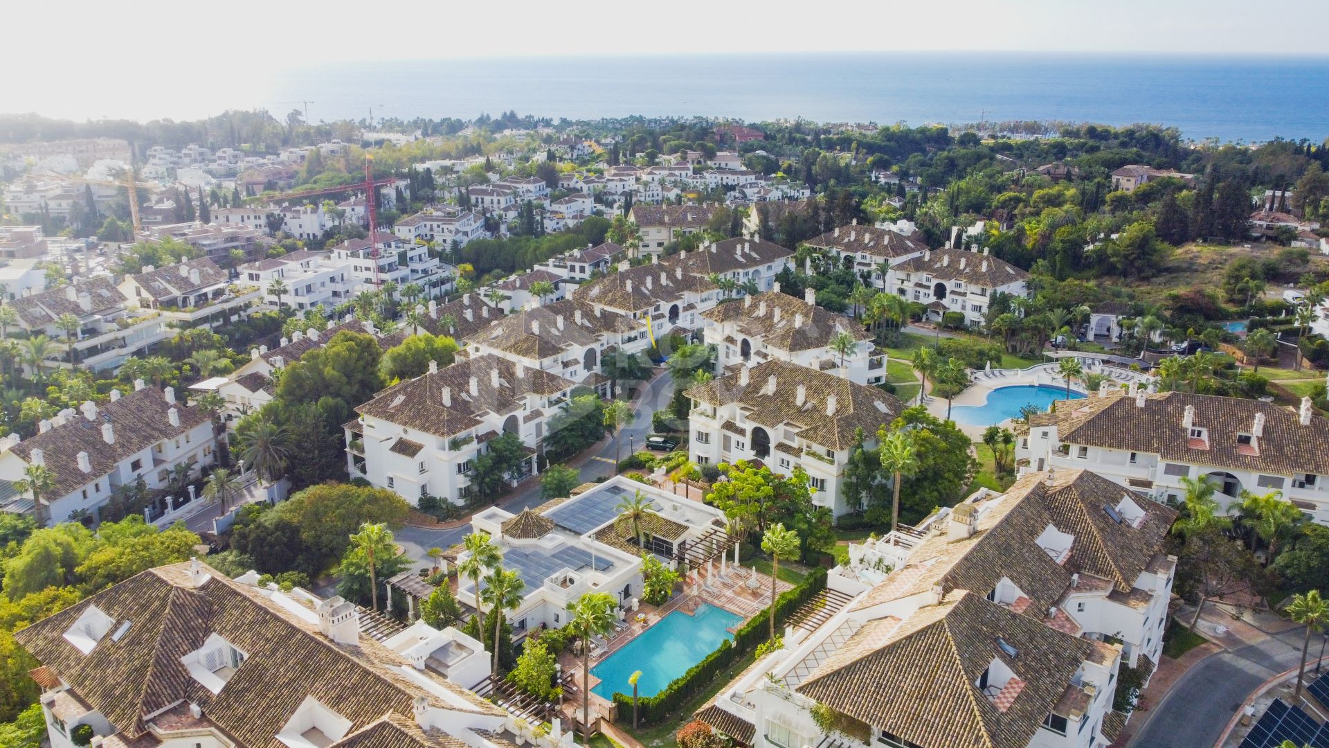 Impressive three bedroom ground floor apartment located in the exclusive community of Monte Paraiso, Marbella