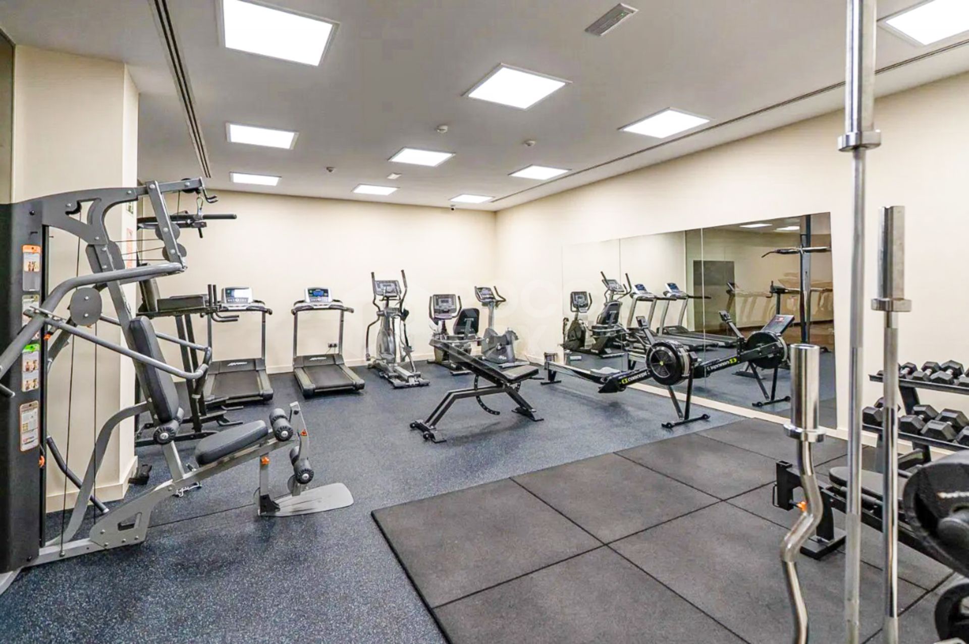 Wonderful two-bedroom, ground floor apartment located in the sought after gated community of Benatalaya