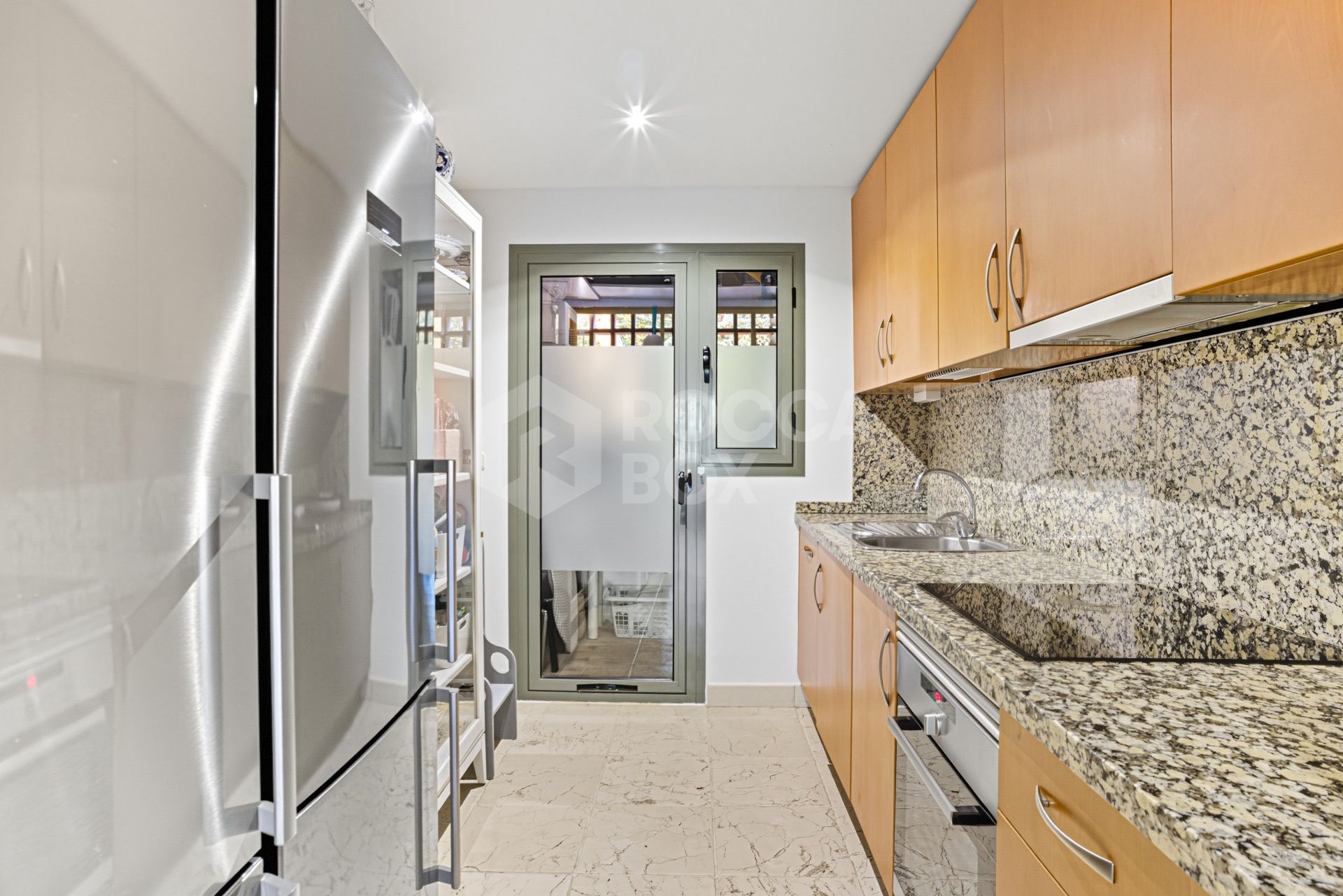 Wonderful two-bedroom, ground floor apartment located in the sought after gated community of Benatalaya