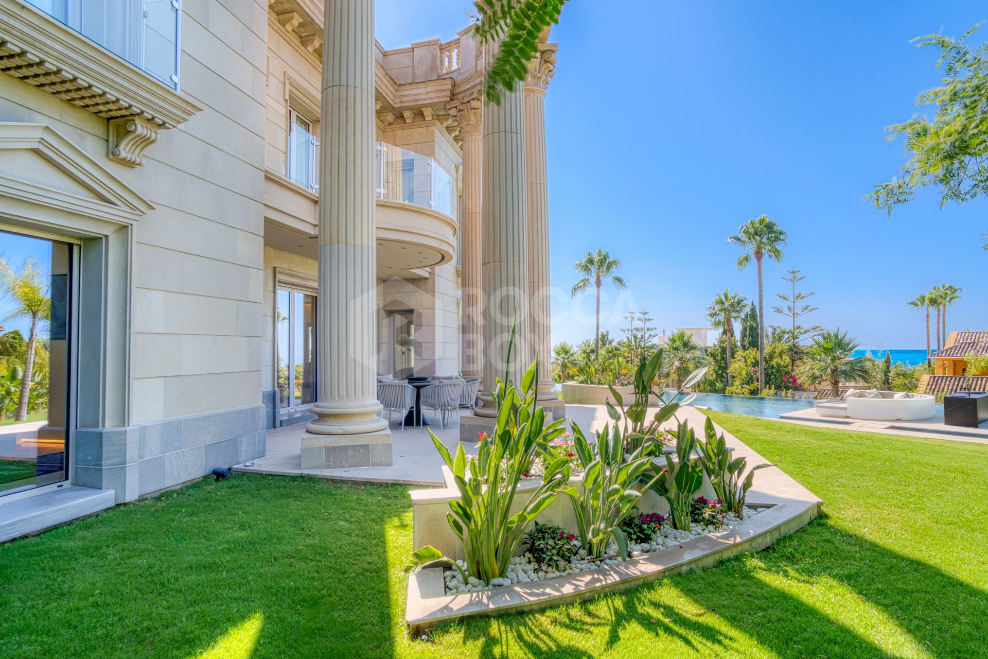 An architecturally unique, south-facing property located in the exclusive gated community of Sierra Blanca on Marbella’s prestigious Golden Mile