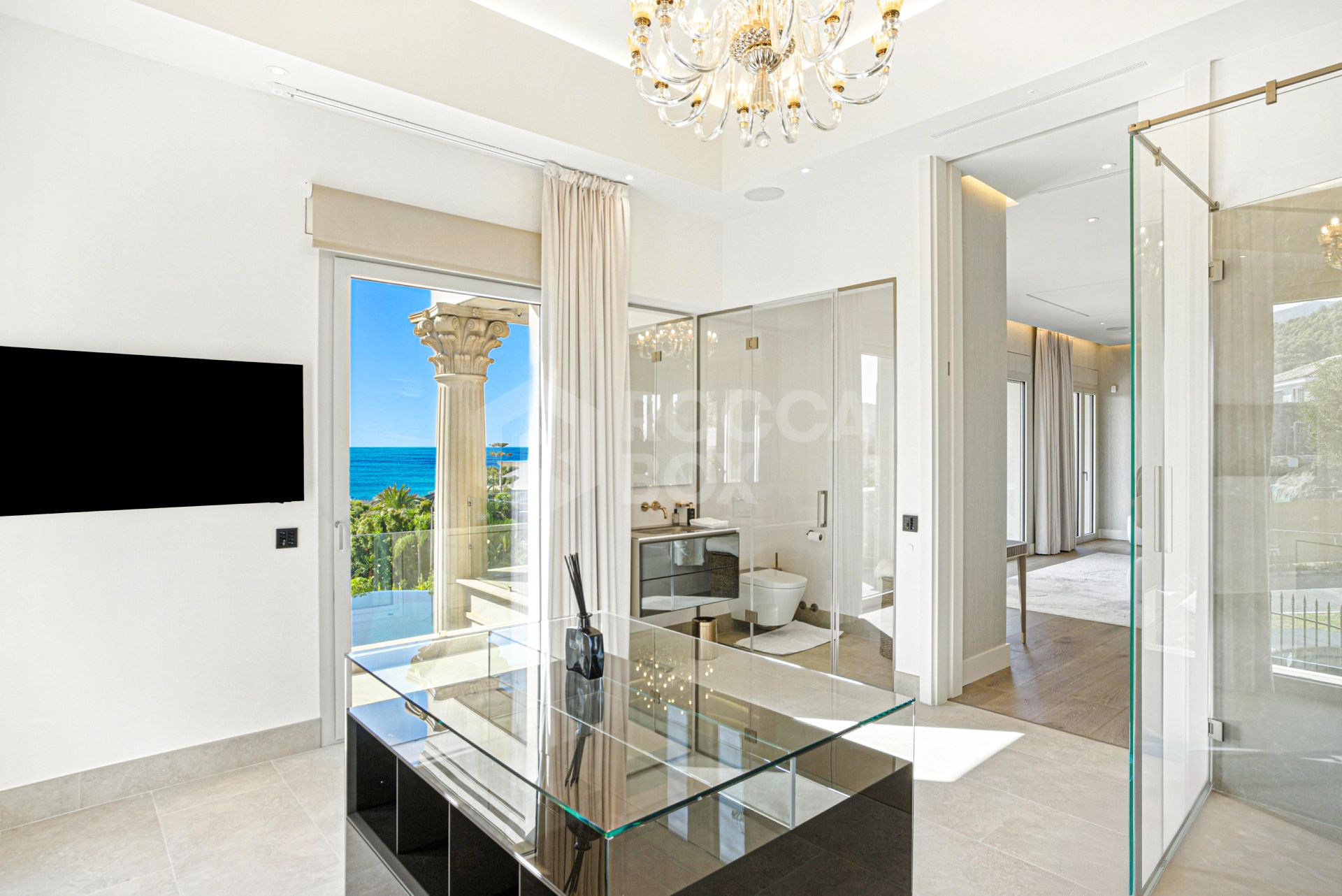 An architecturally unique, south-facing property located in the exclusive gated community of Sierra Blanca on Marbella’s prestigious Golden Mile