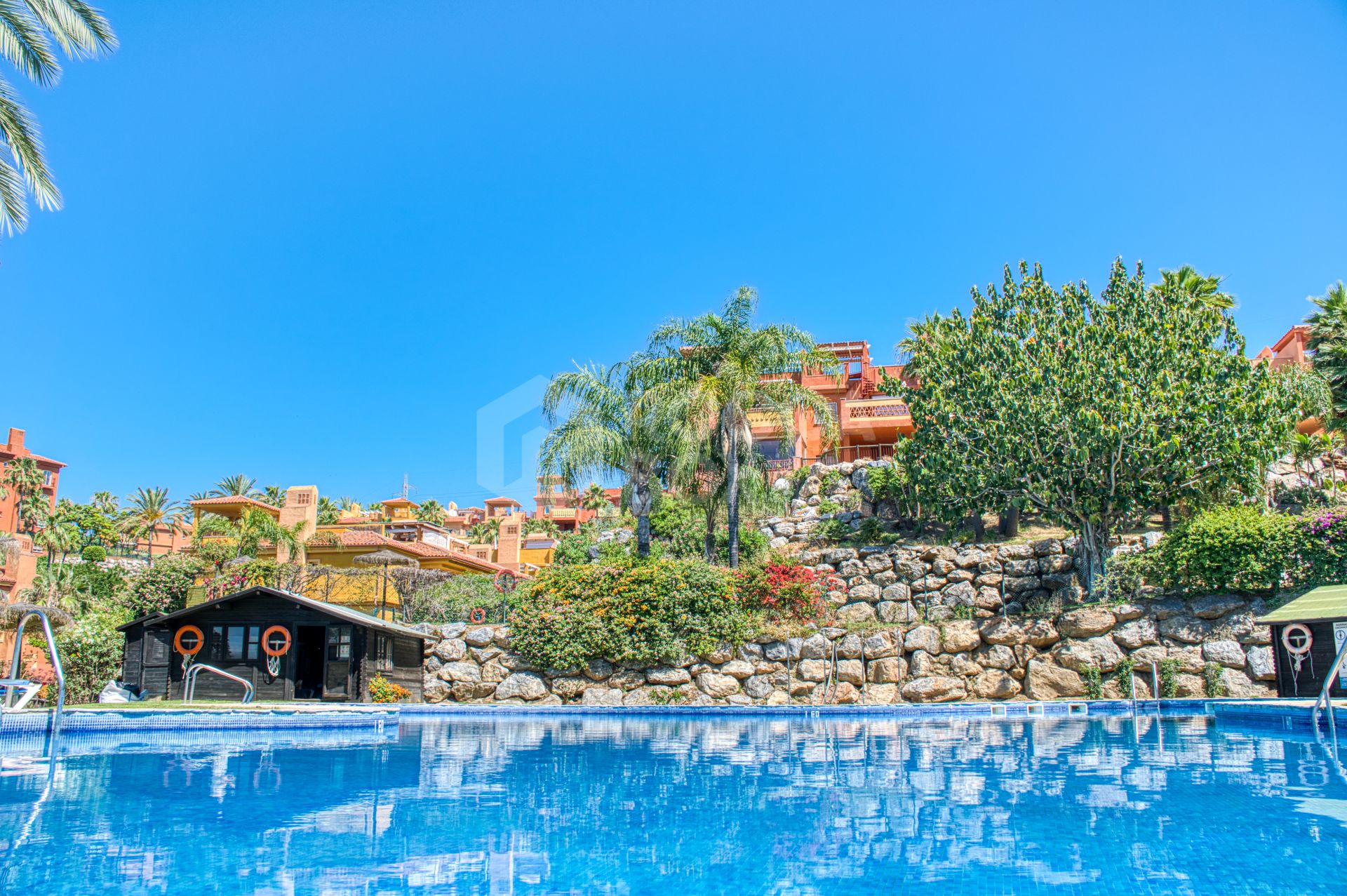 Beautifully renovated, south west facing, two bedroom apartment located in the residential area of Reserva de Marbella