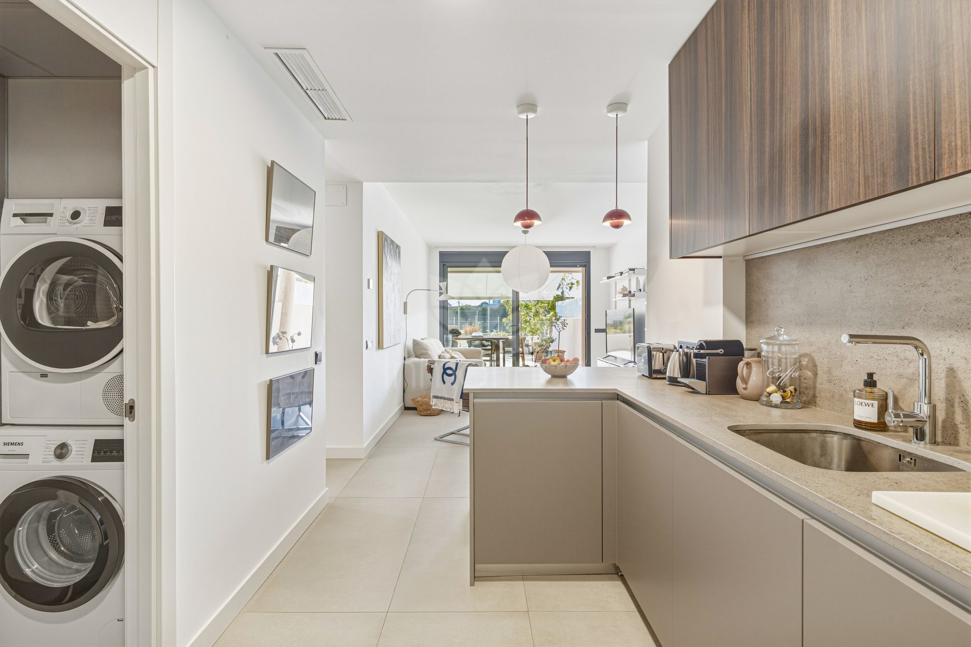 Apartamento Planta Baja en Los Altos de los Monteros, Marbella