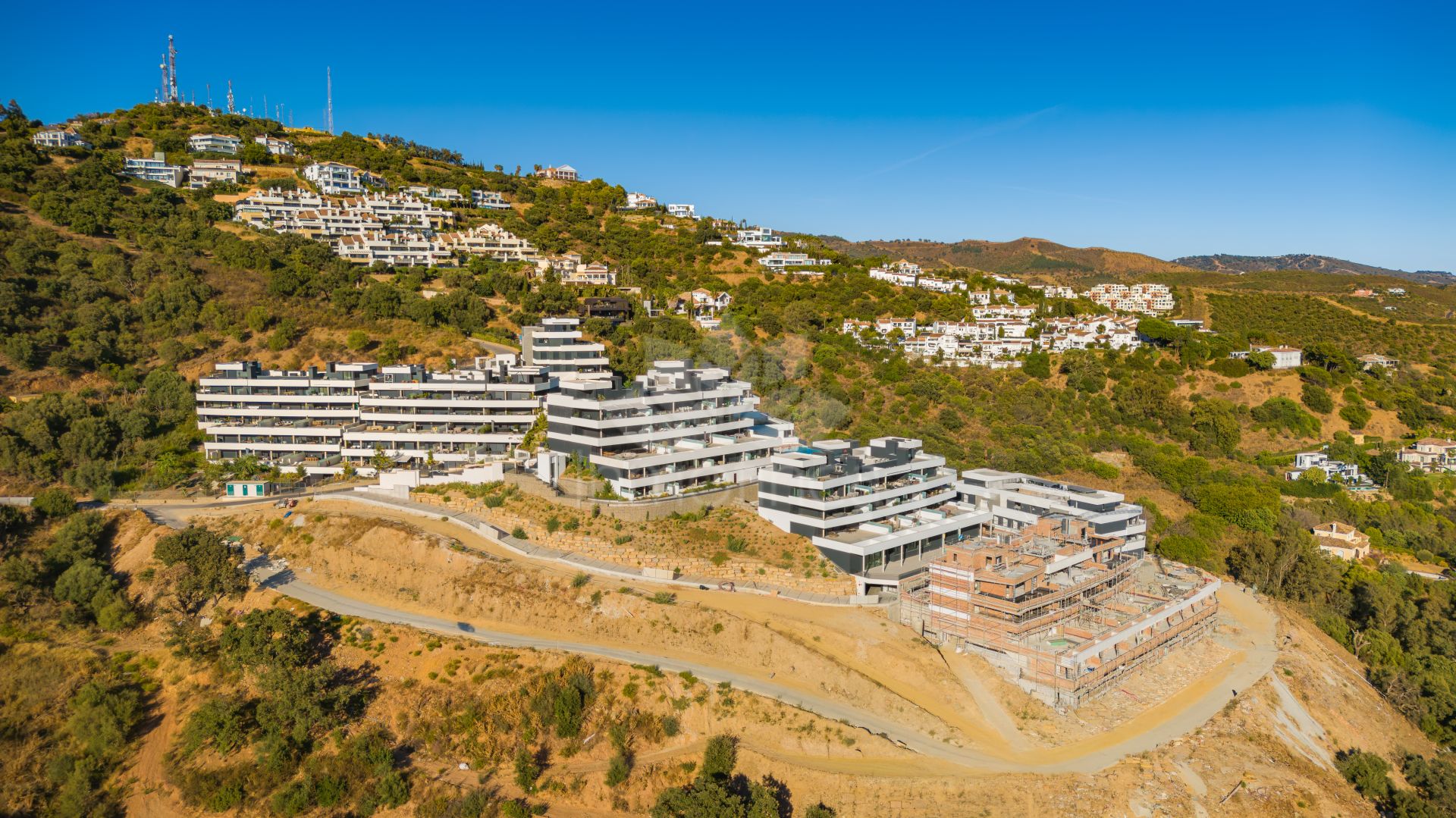 Apartamento Planta Baja en Los Altos de los Monteros, Marbella