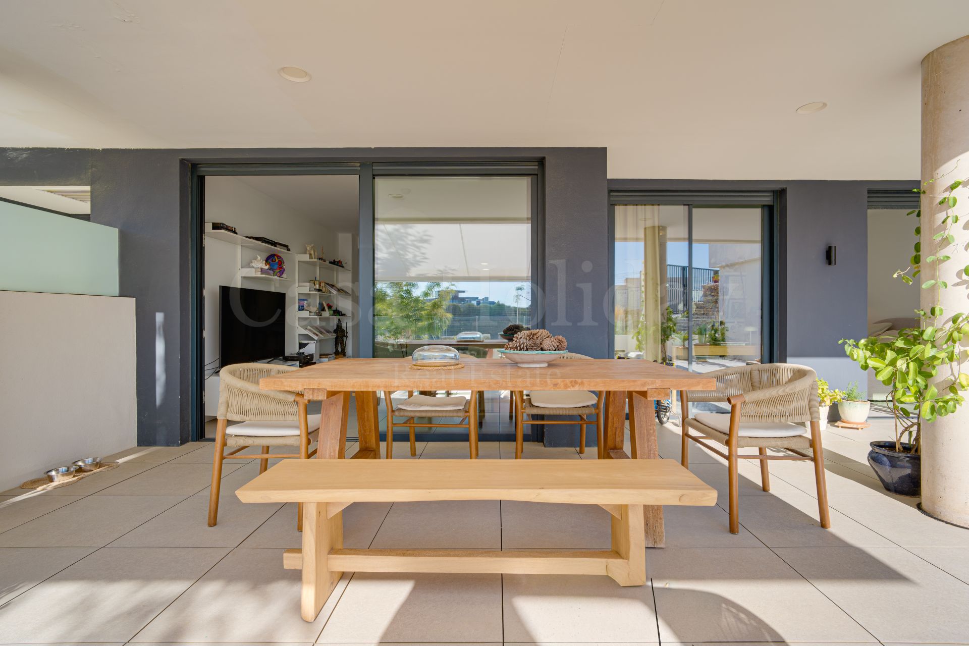 Apartamento Planta Baja en Los Altos de los Monteros, Marbella
