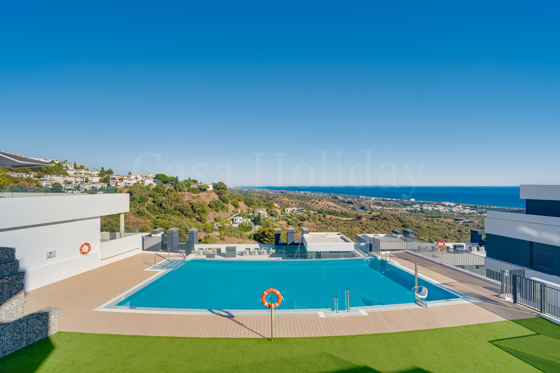 Apartamento Planta Baja en Los Altos de los Monteros, Marbella