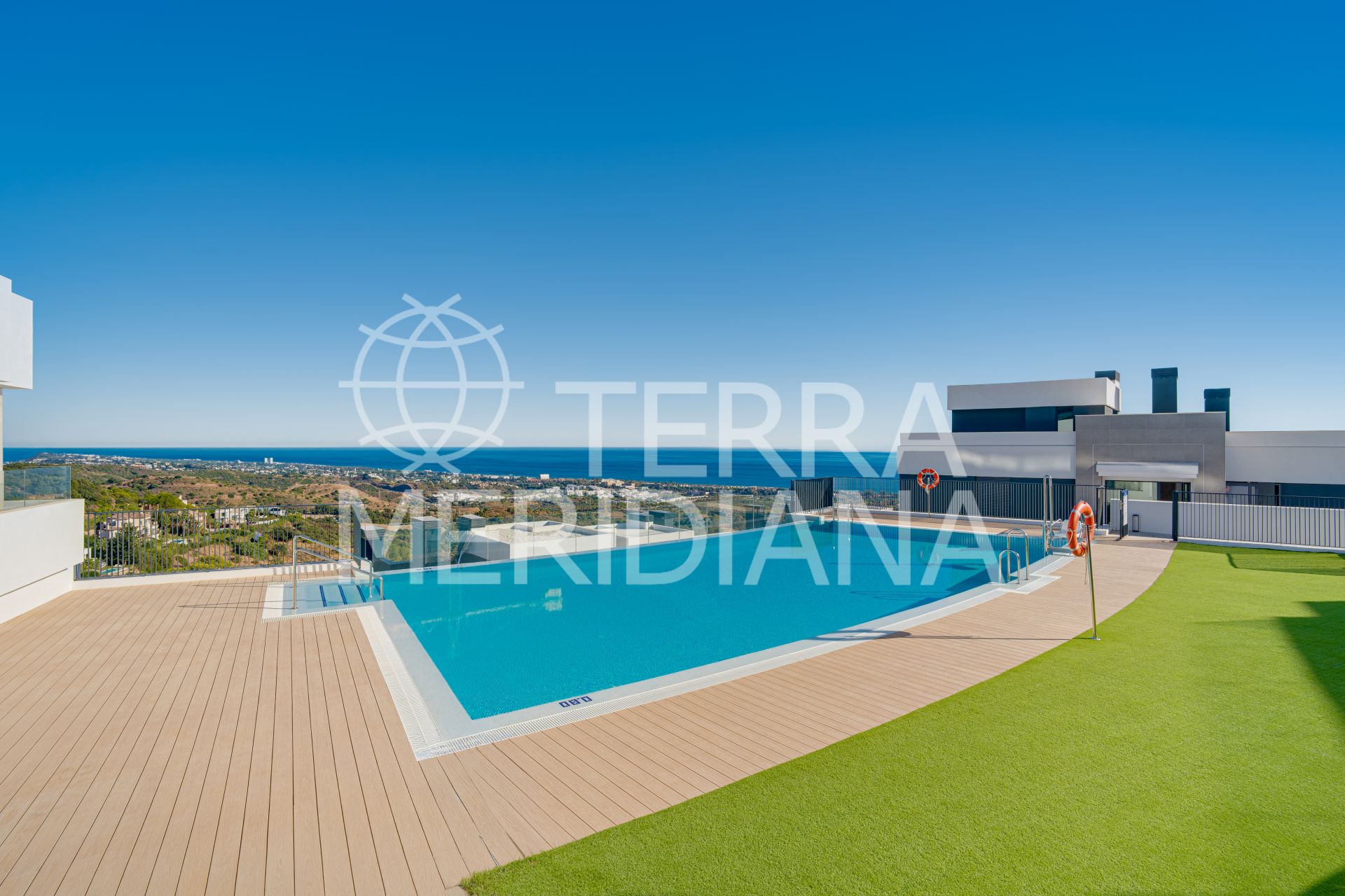 Ground Floor Apartment in Los Altos de los Monteros, Marbella
