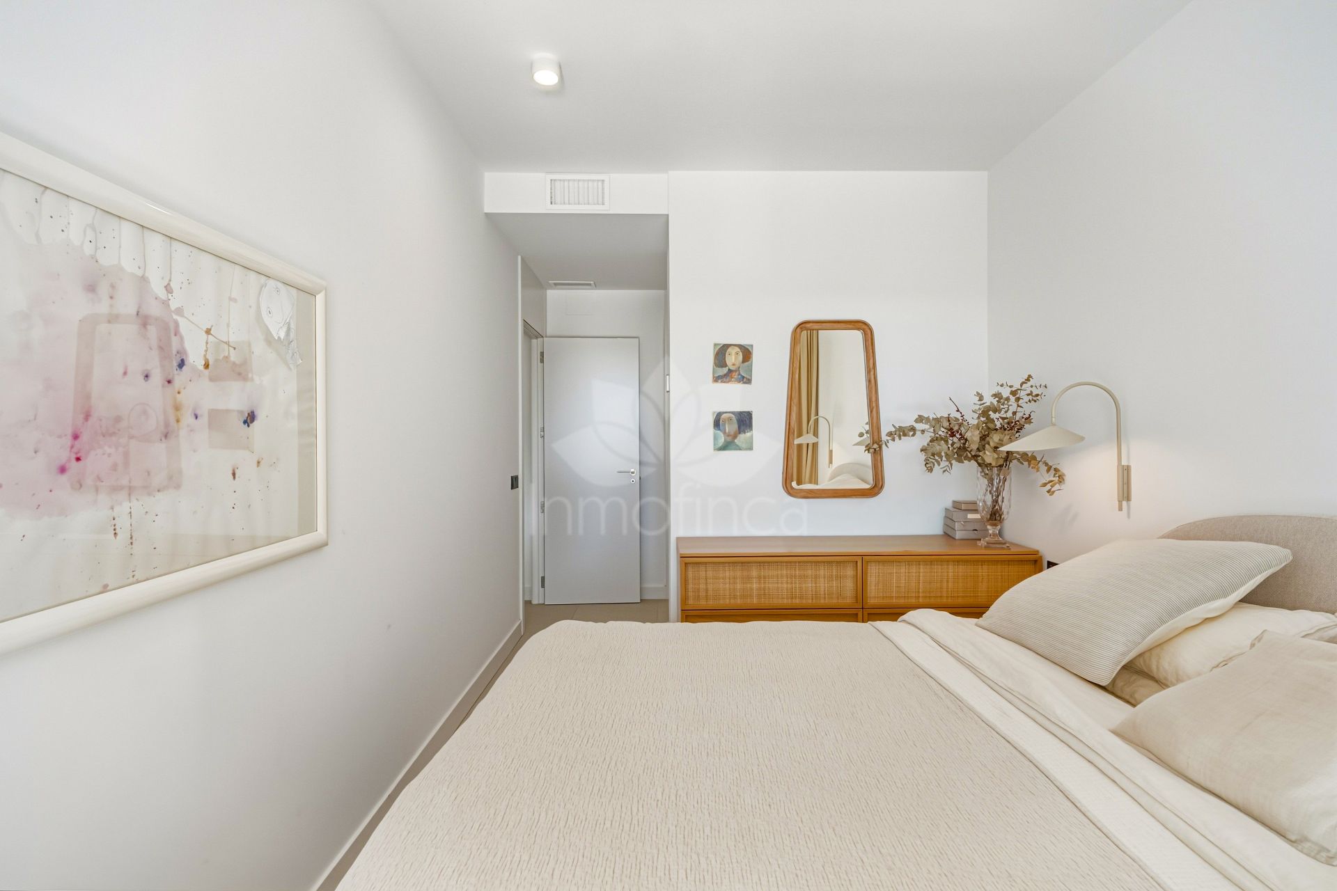 Apartamento Planta Baja en Los Altos de los Monteros, Marbella