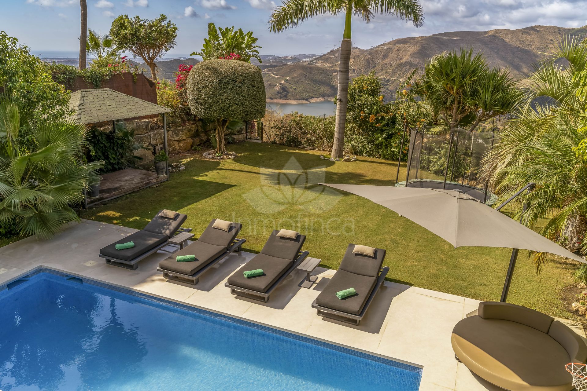 Villa en Sierra Blanca Country Club, Istan