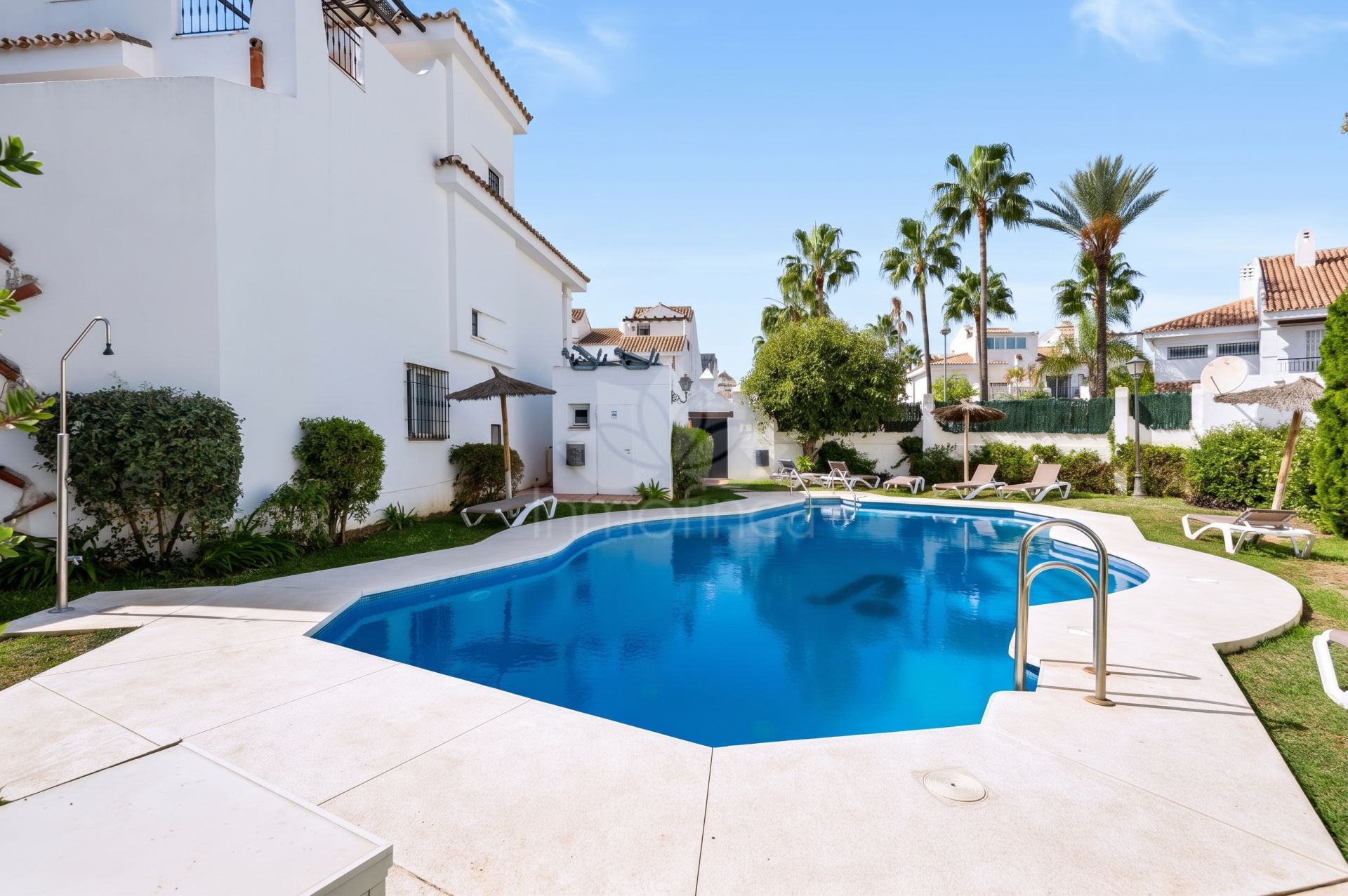 Town House in Los Naranjos de Marbella, Marbella