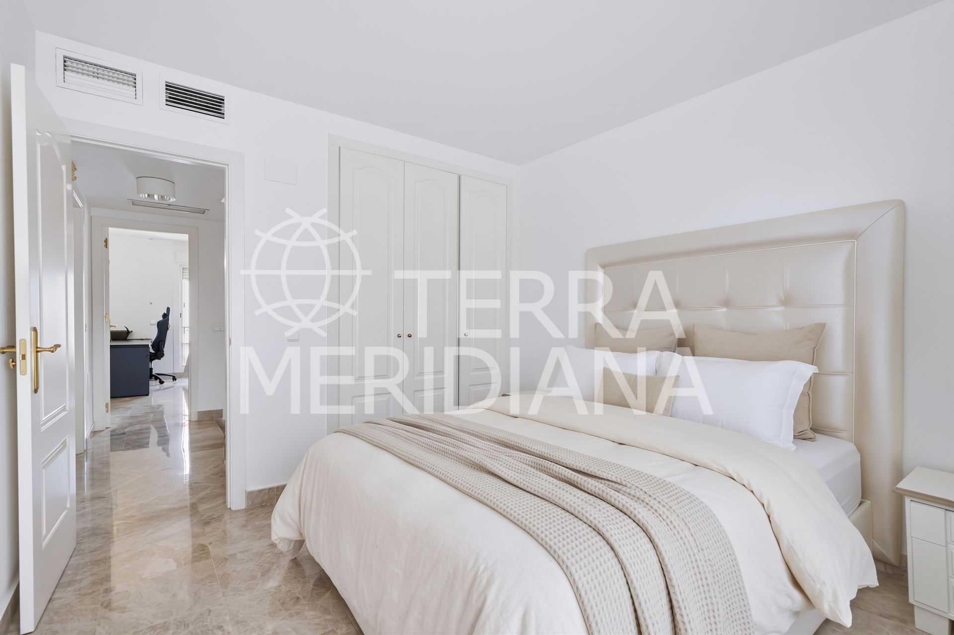 Town House in Los Naranjos de Marbella, Marbella
