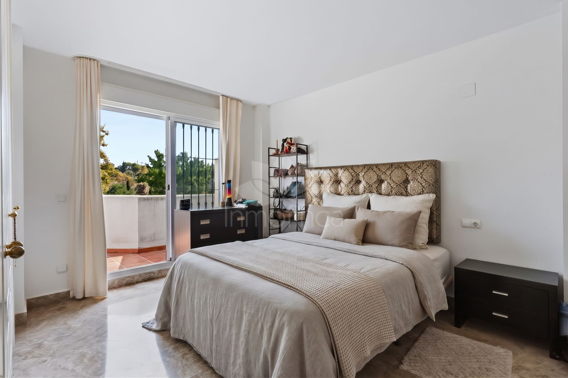 Town House in Los Naranjos de Marbella, Marbella