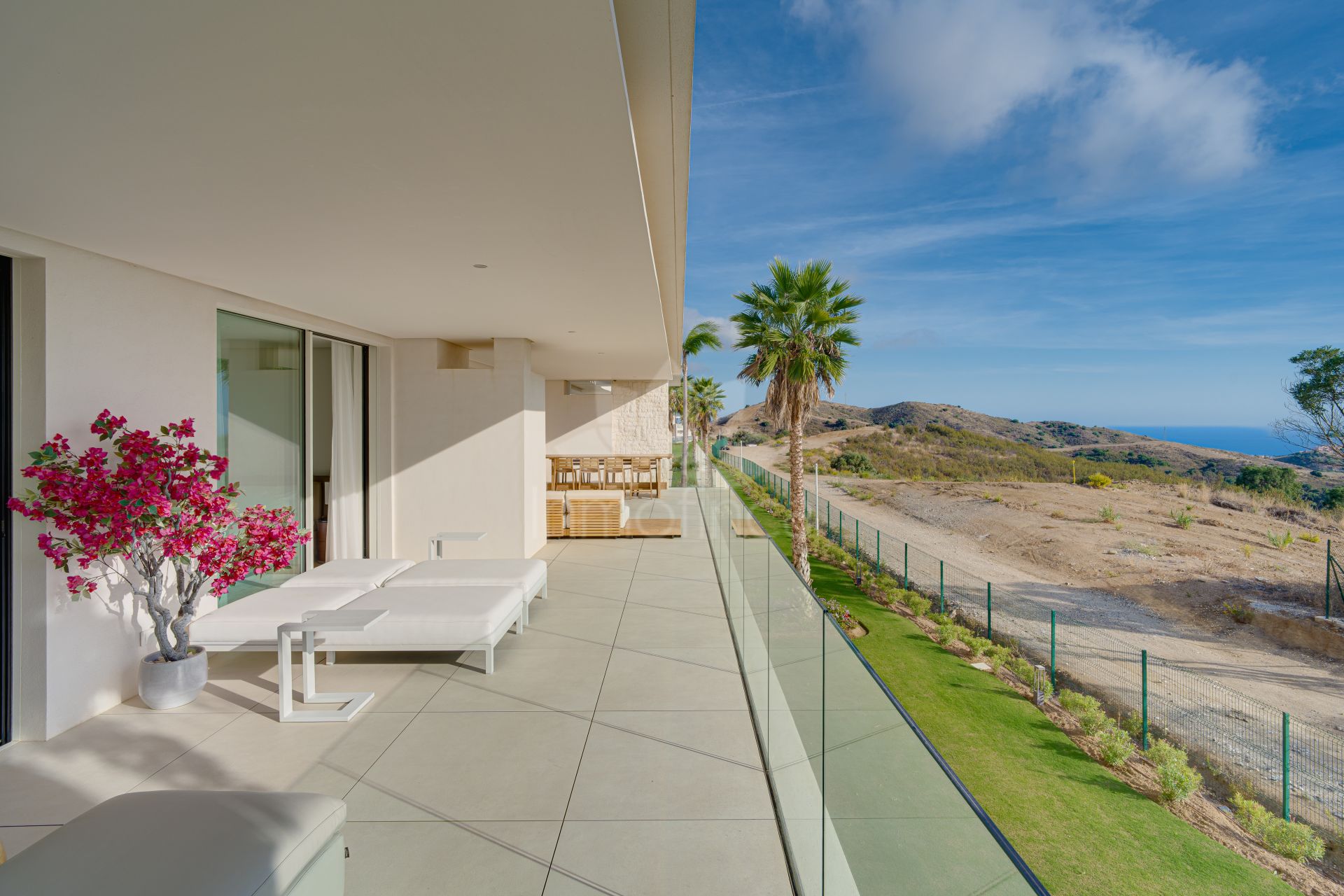 Apartment in La Mairena, Marbella