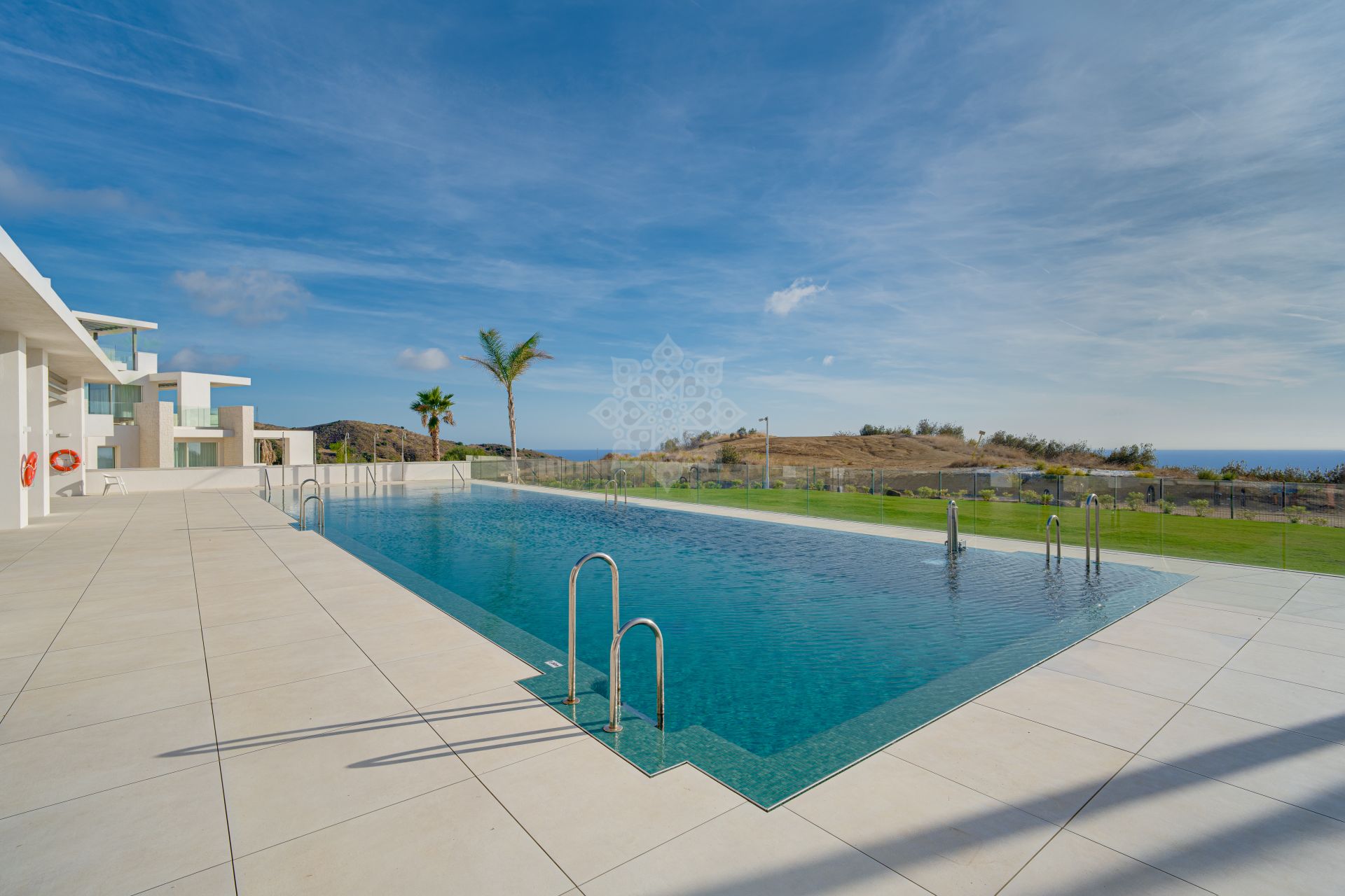 Apartment in La Mairena, Marbella