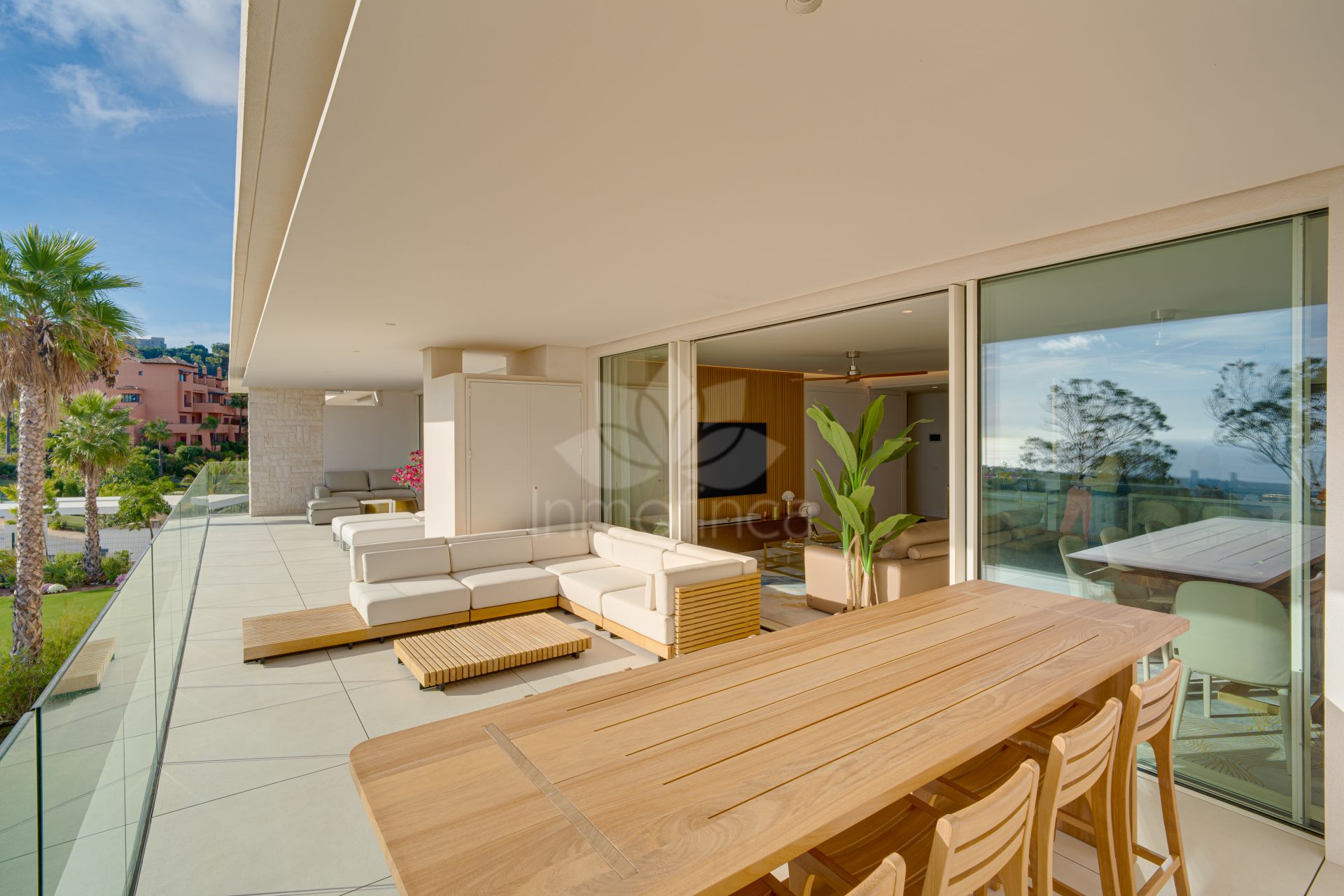 Apartment in La Mairena, Marbella