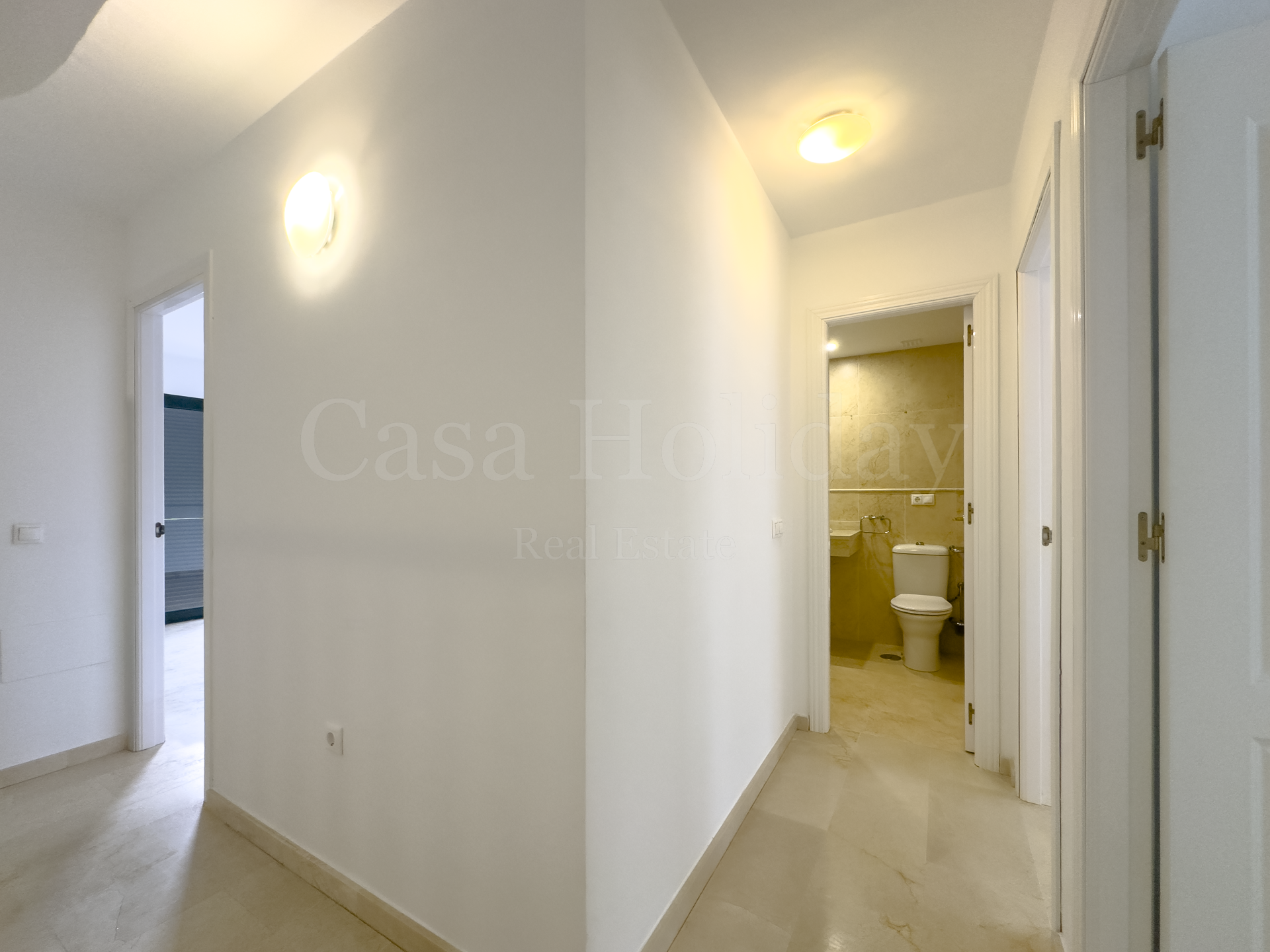 Adosado en Los Hidalgos, Manilva