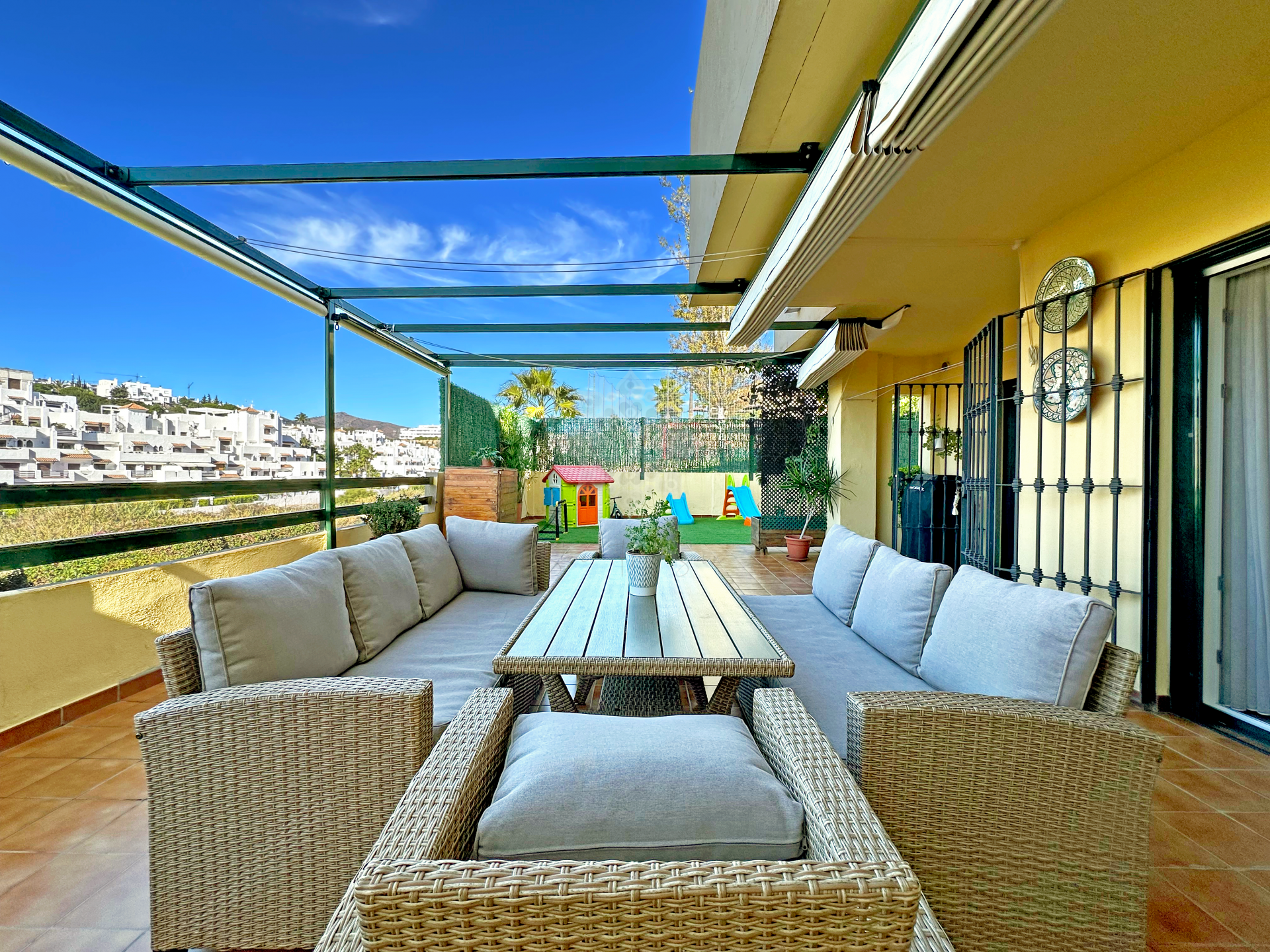 Apartamento Planta Baja en Las Joyas, Estepona