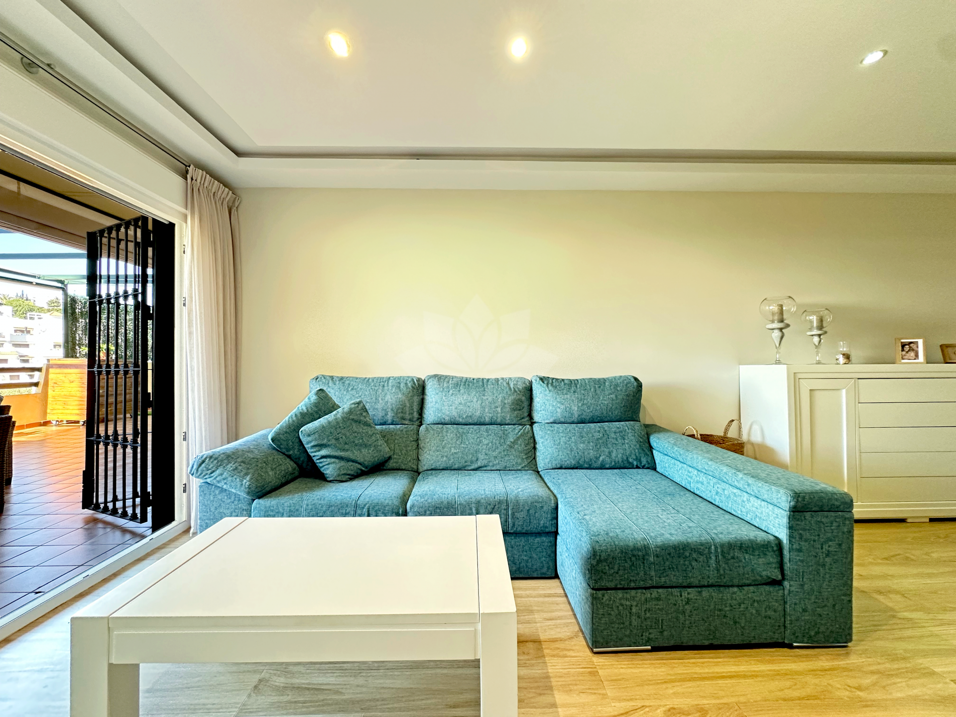 Apartamento Planta Baja en Las Joyas, Estepona