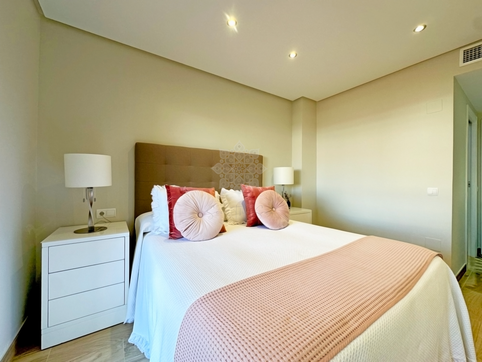 Apartamento Planta Baja en Las Joyas, Estepona