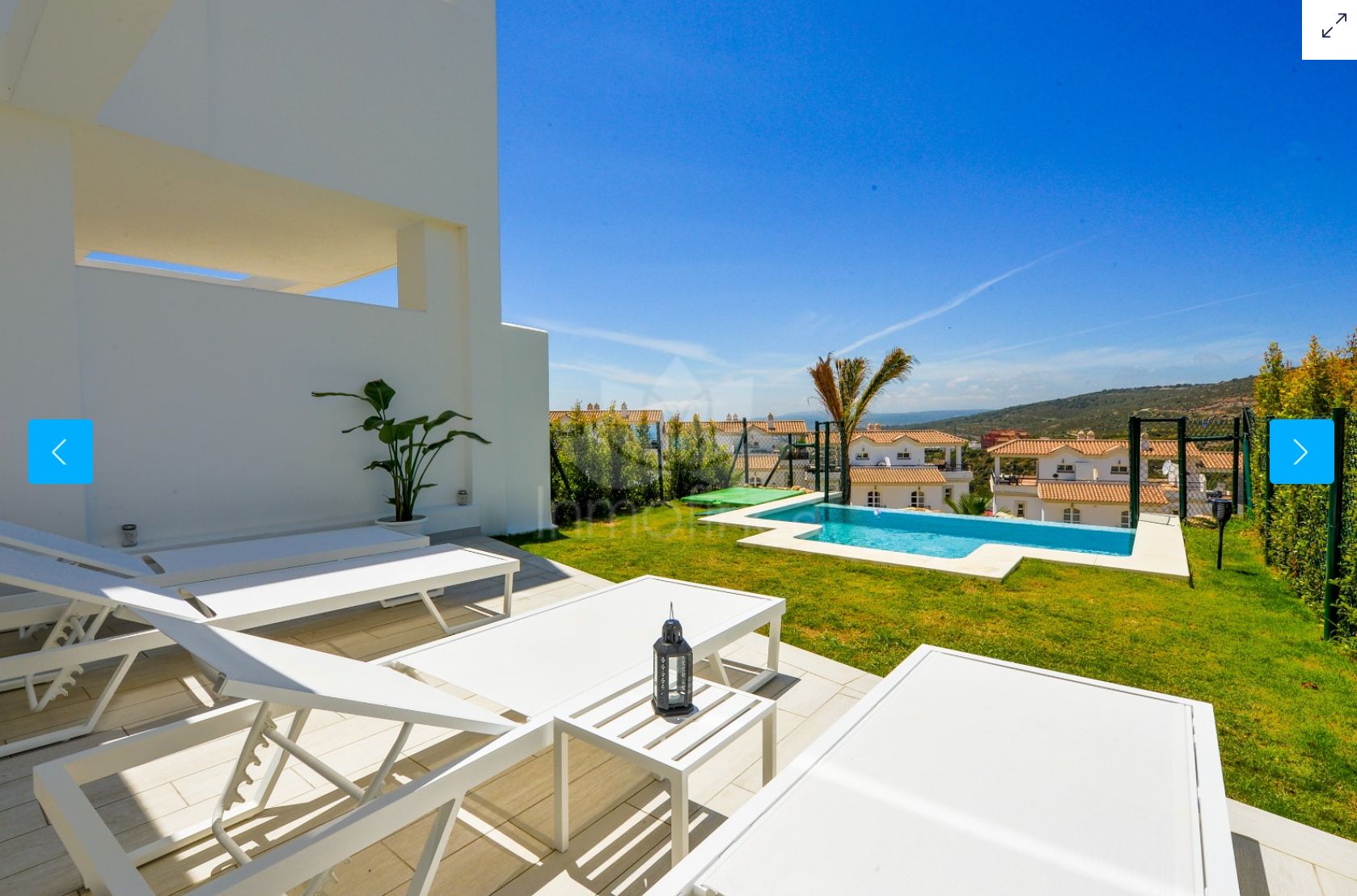 Town House in Bahia de las Rocas, Manilva