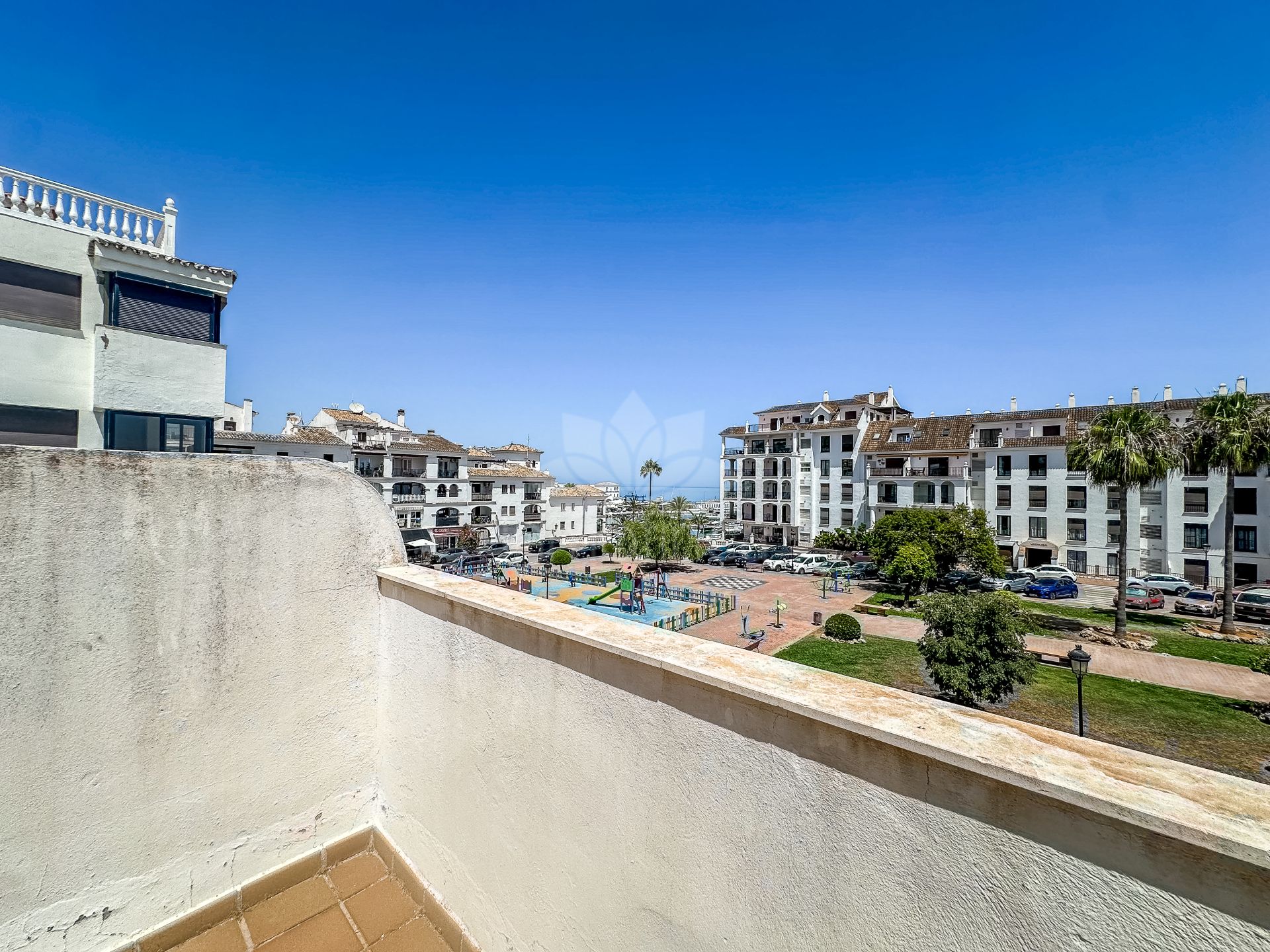 Town House in Puerto La Duquesa, Manilva