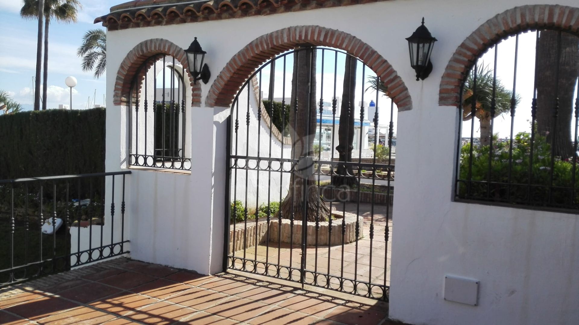 Apartment in Marina Real, Manilva