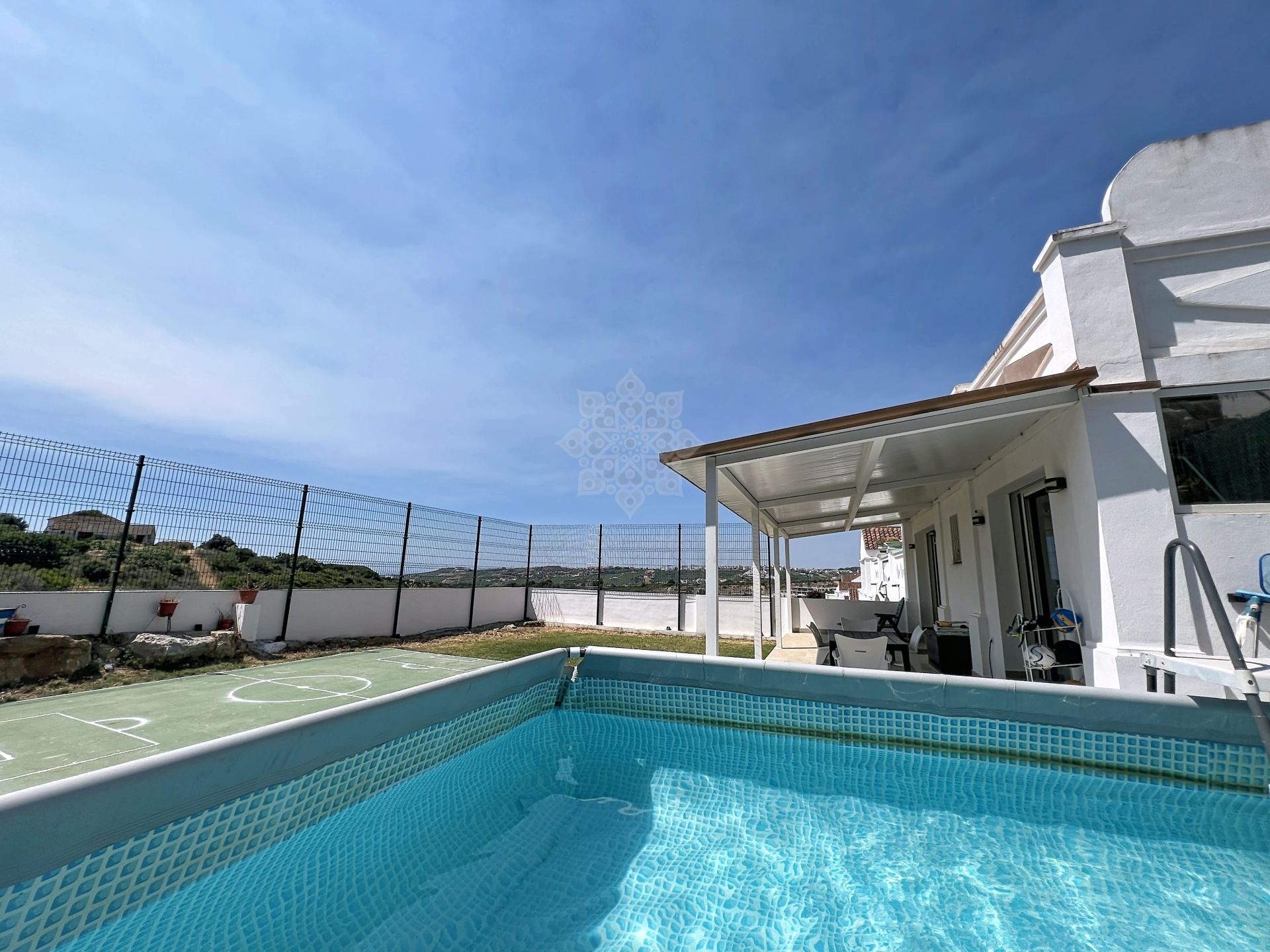 Chalet en Doña Julia, Casares