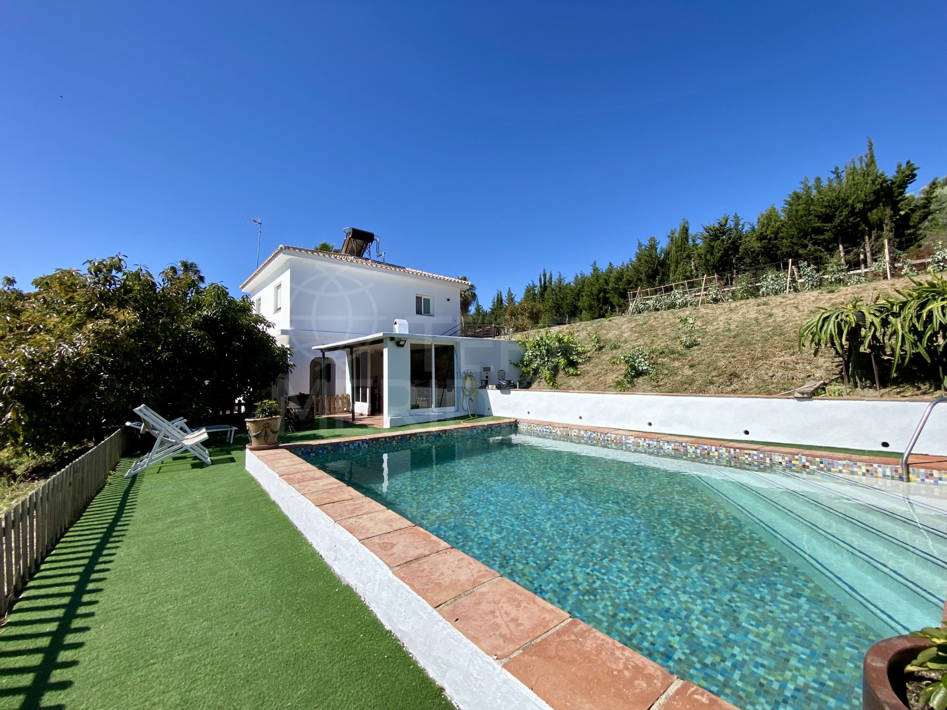Country House in El Padron, Estepona