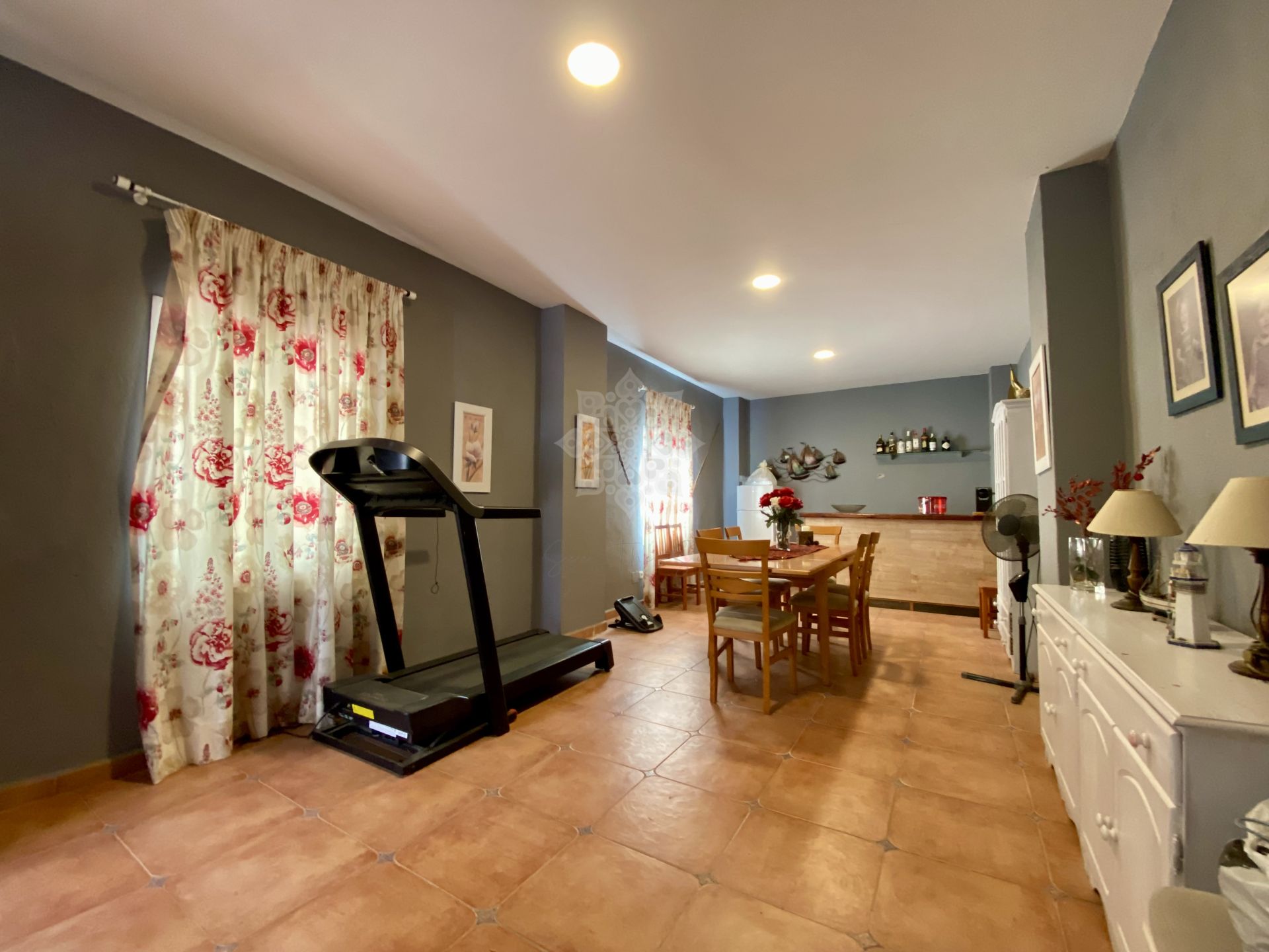 Country House in El Padron, Estepona