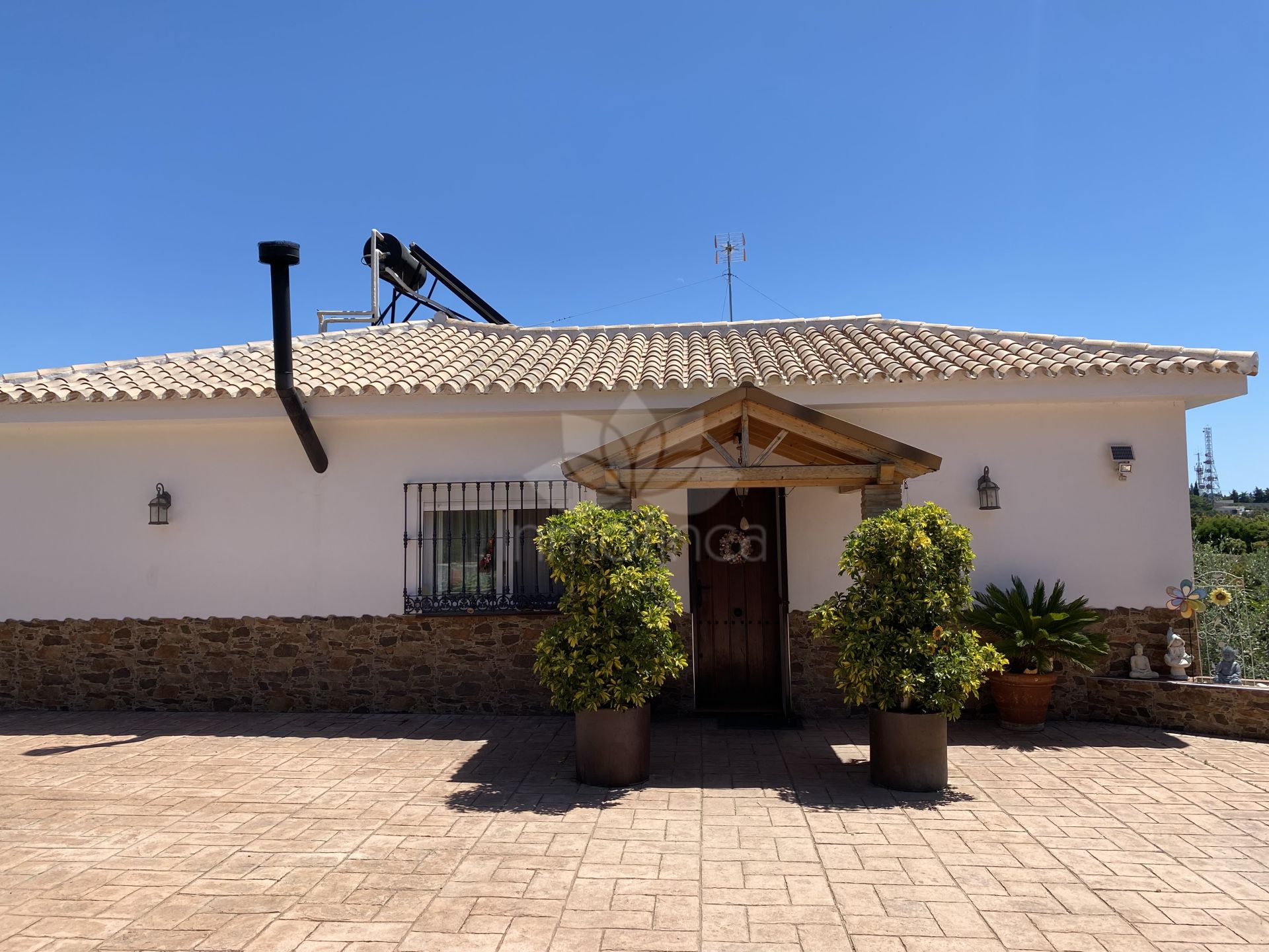 Country House in El Padron, Estepona