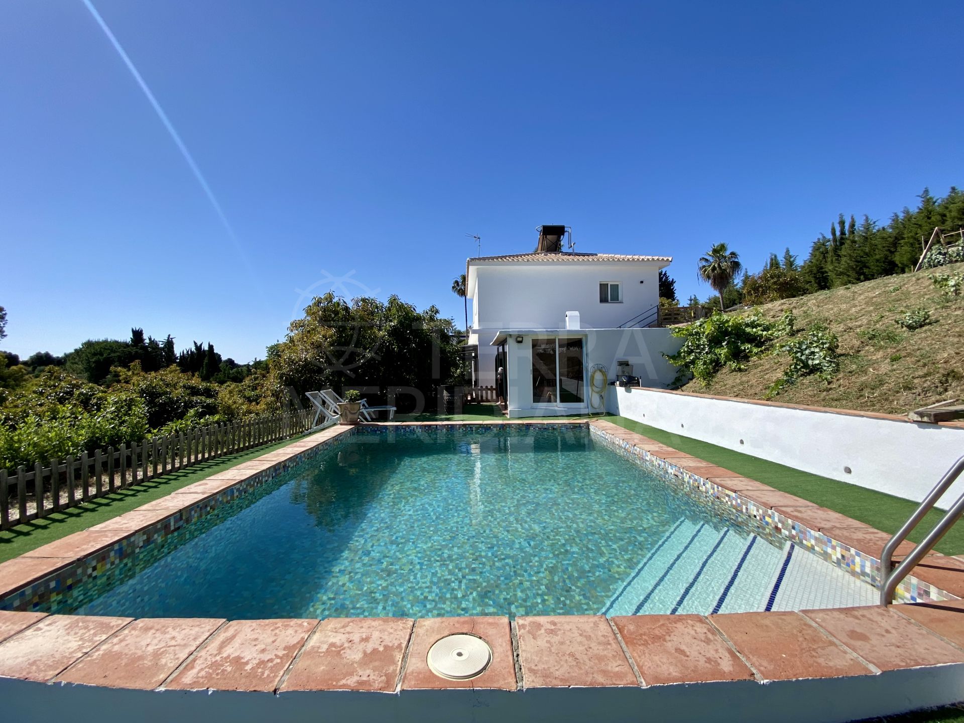 Country House in El Padron, Estepona