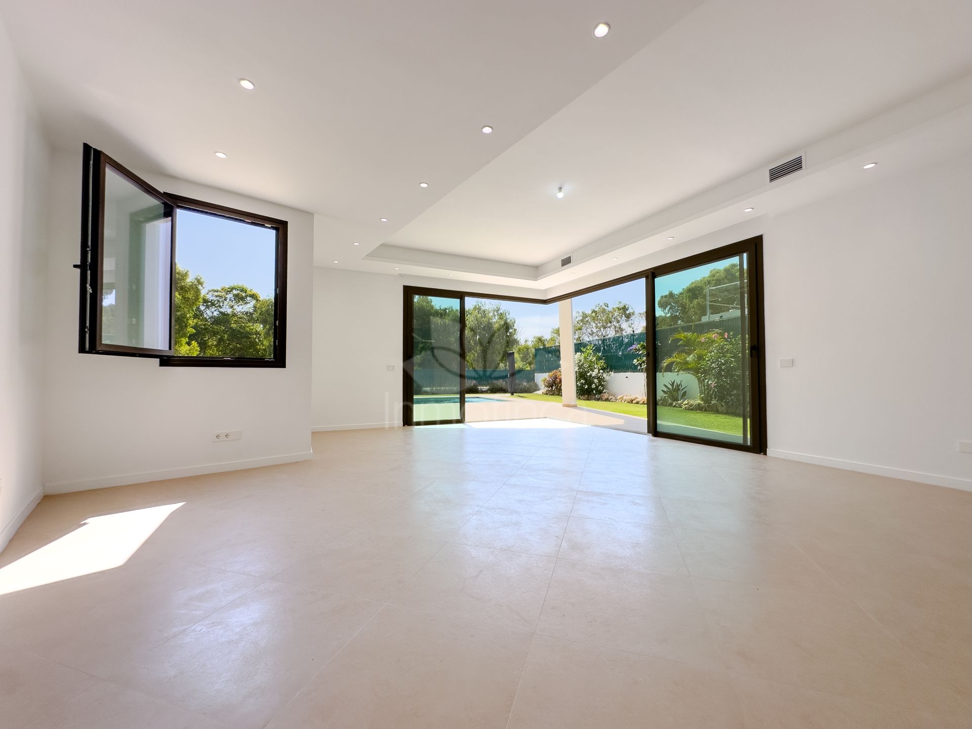 Villa in Monte Biarritz, Estepona