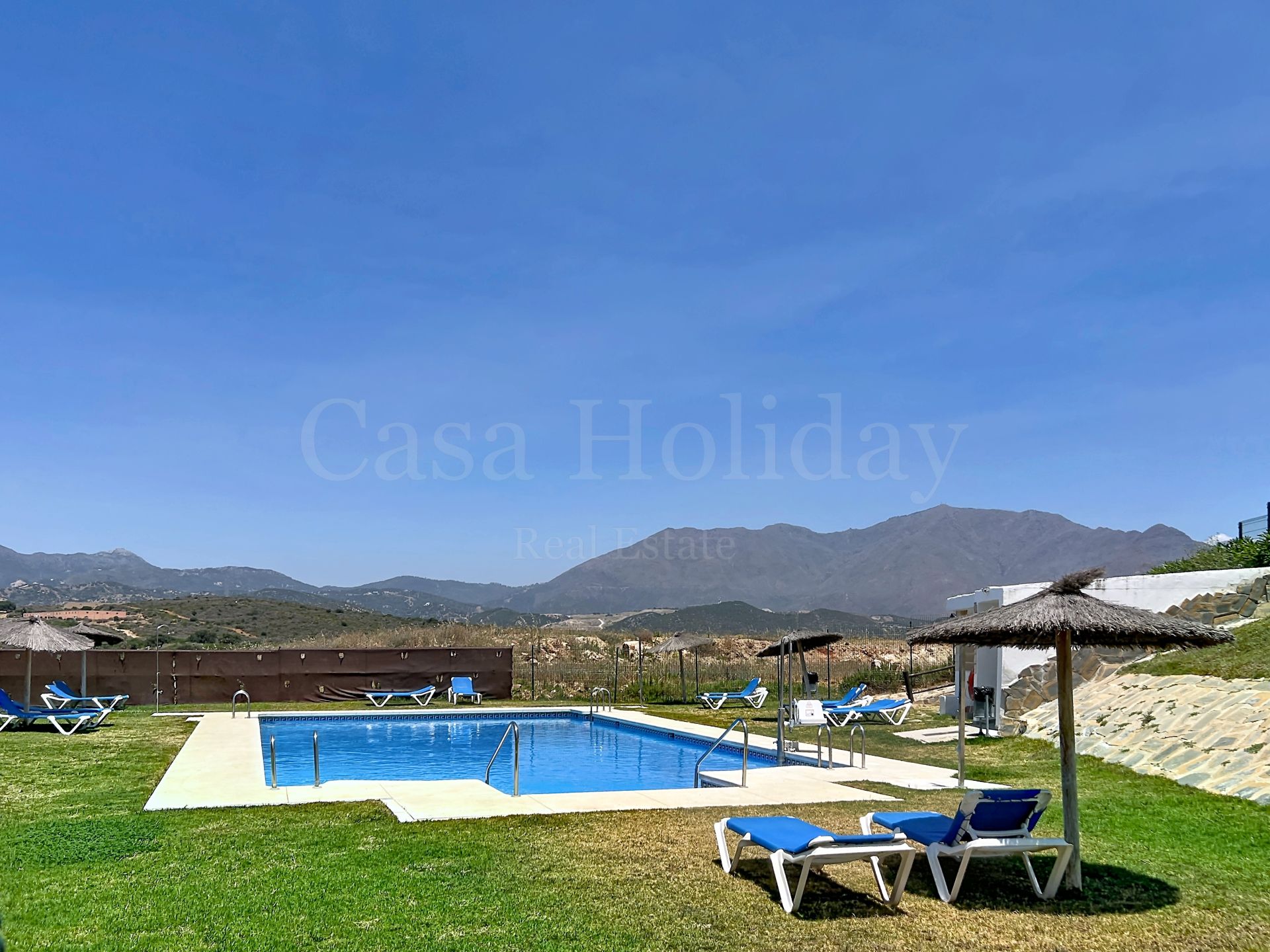 Penthouse in Doña Julia, Casares