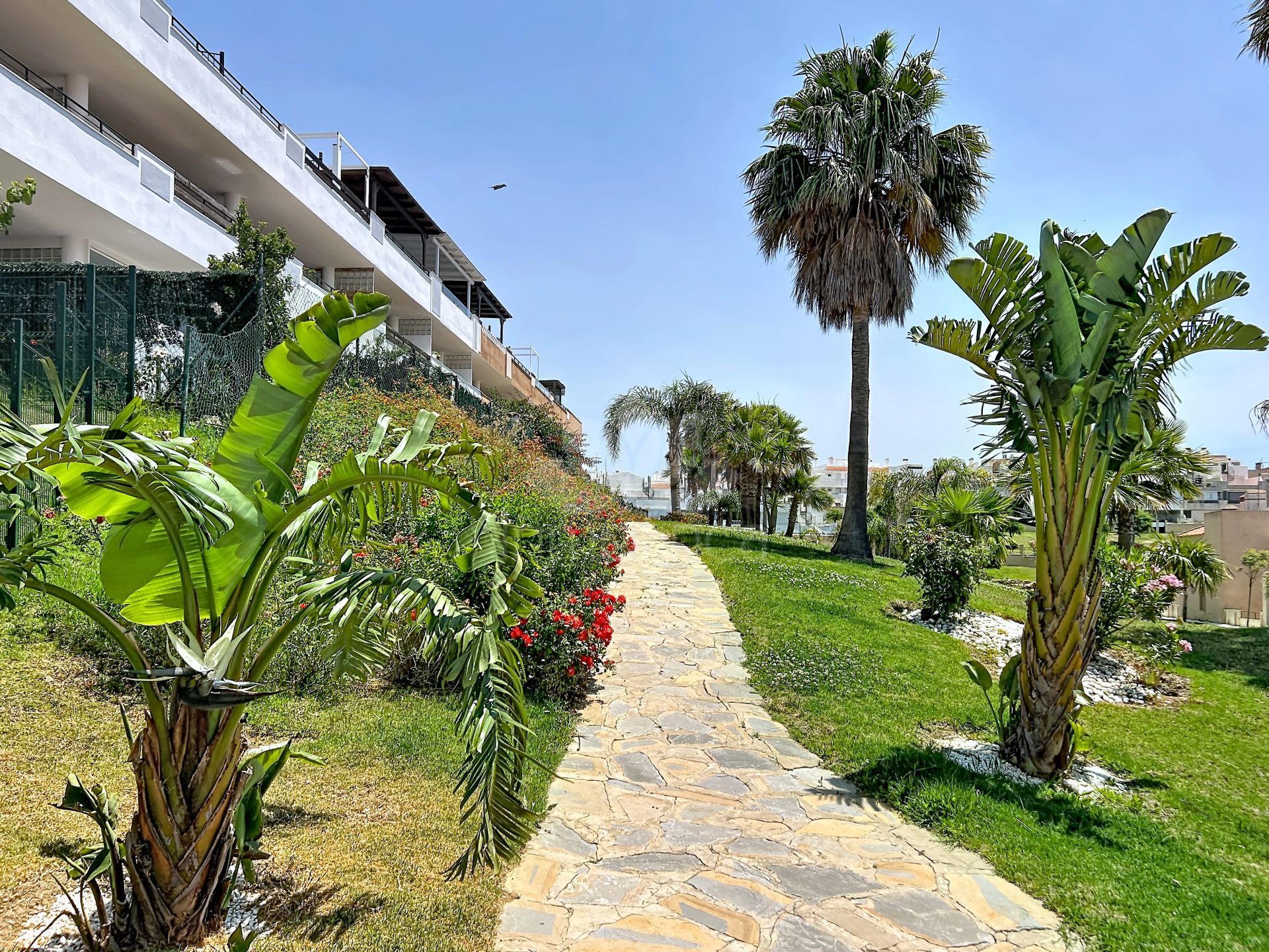 Penthouse in Doña Julia, Casares