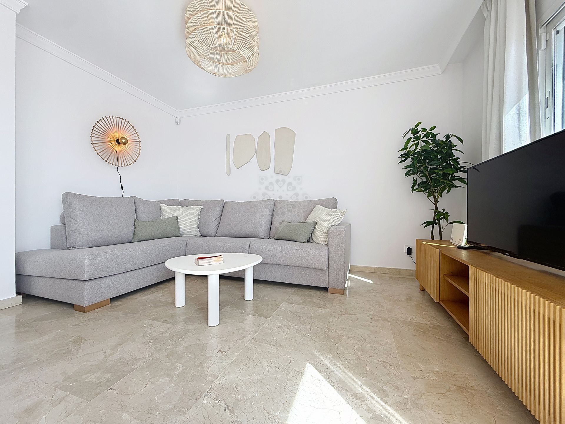 Penthouse in Doña Julia, Casares