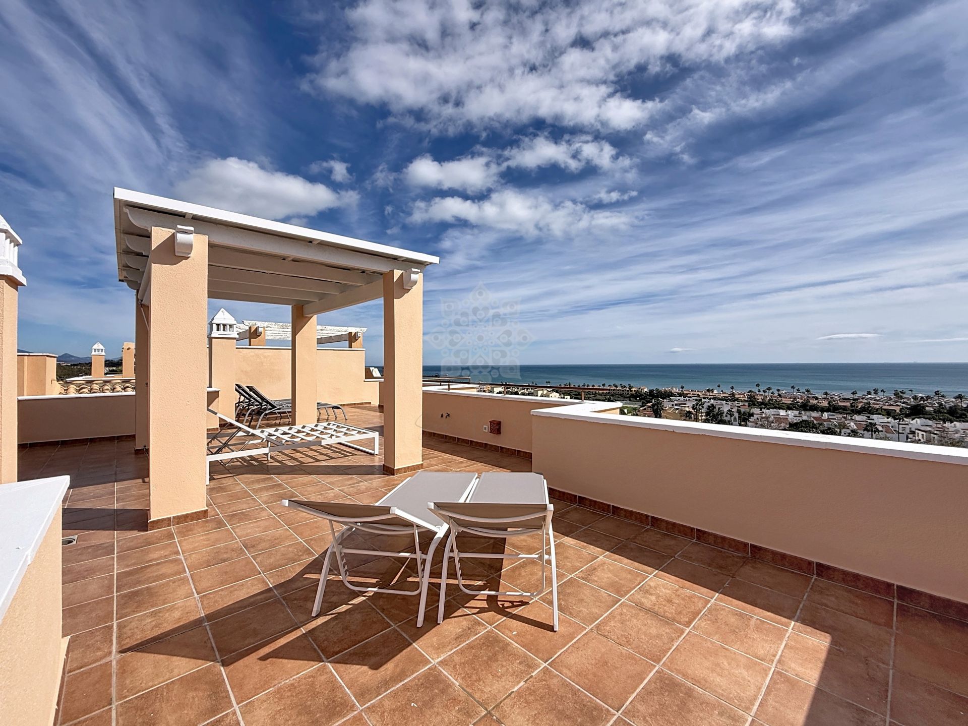 Penthouse in Doña Julia, Casares