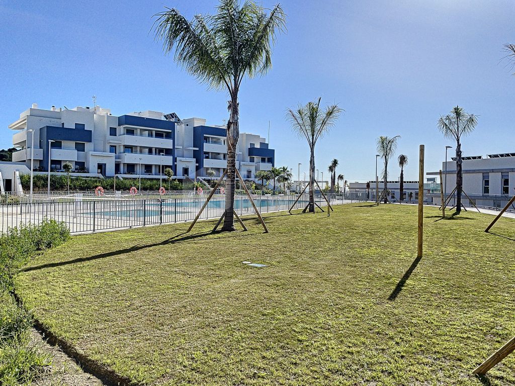 A gated residential complex of only 66 apartments of two or three bedrooms, less than 1 km away from the beach.