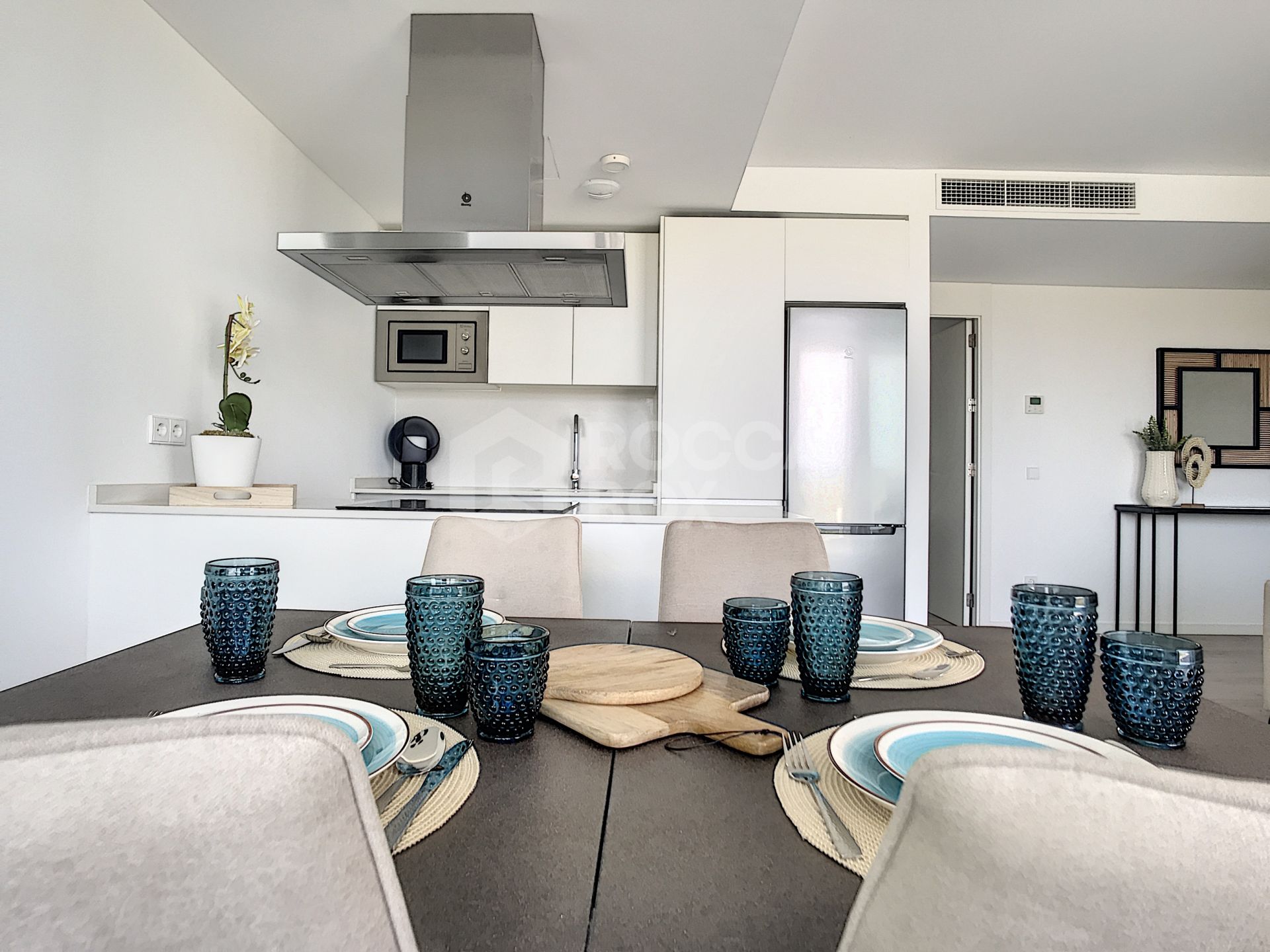 A brand new resort of 66 apartments, a few hundred meters away from the beaches. Excellent value for money.