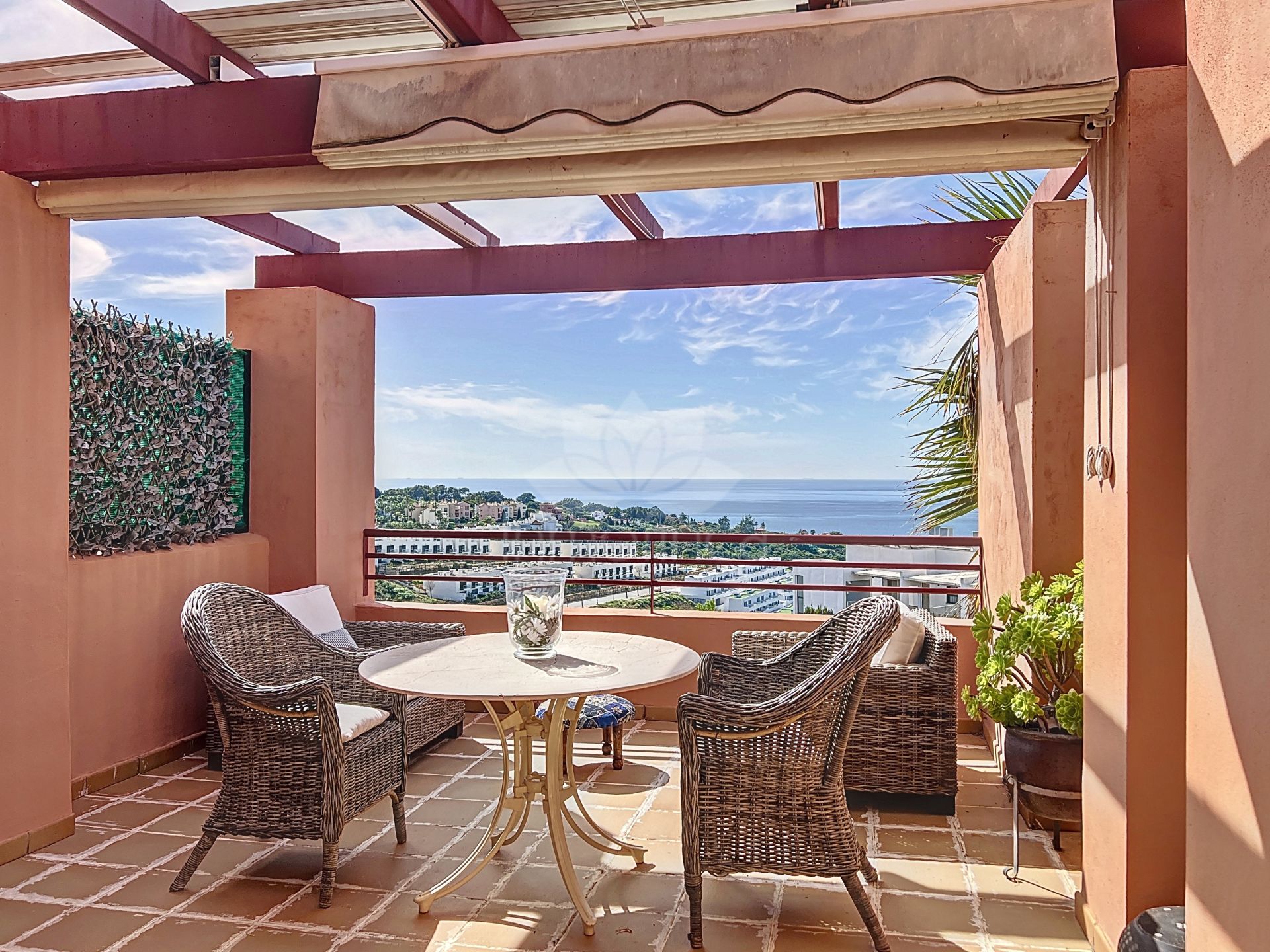 Penthouse in Bahia de las Rocas, Manilva
