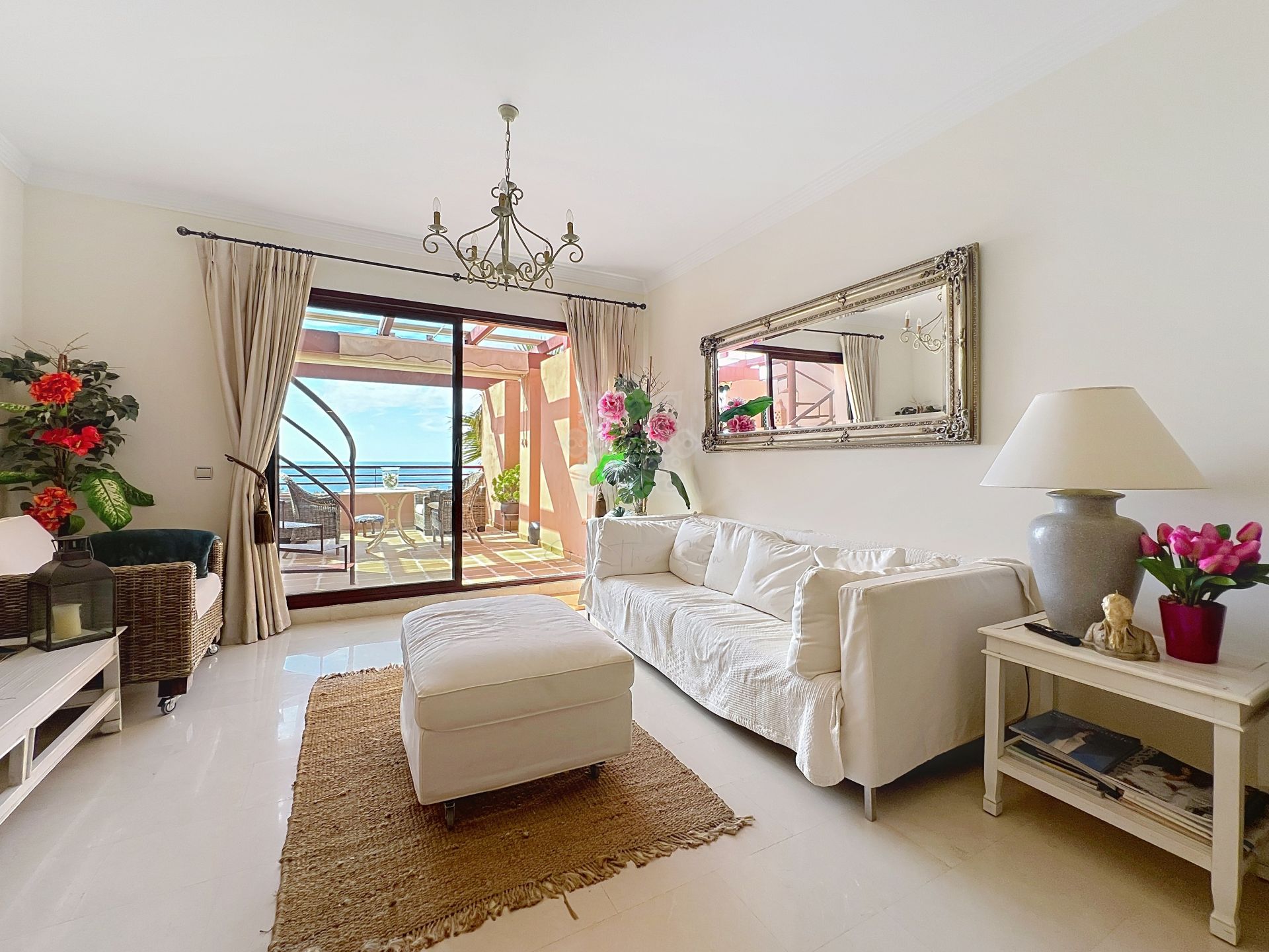 Penthouse in Bahia de las Rocas, Manilva