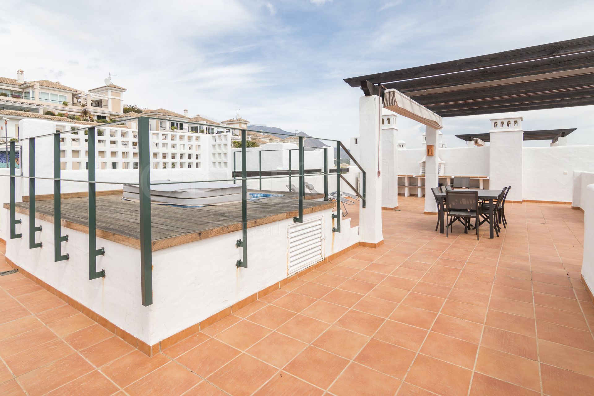 Penthouse in Augusta Sea and Golf, Casares
