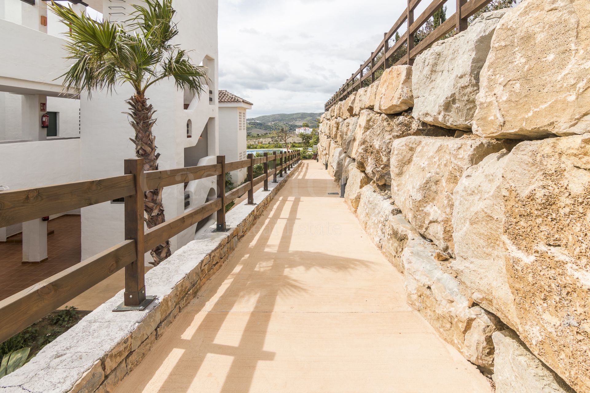 Penthouse in Augusta Sea and Golf, Casares
