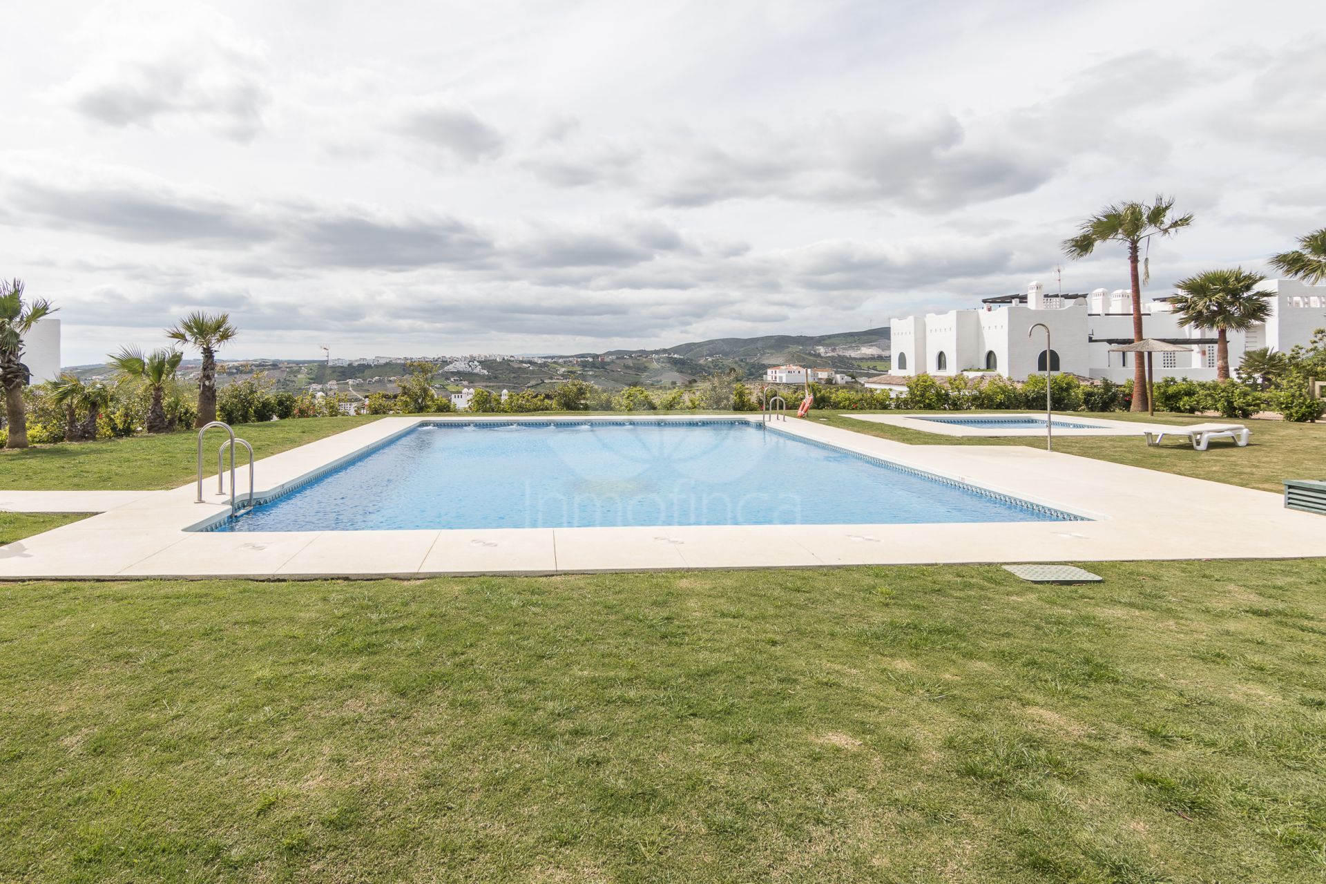 Penthouse in Augusta Sea and Golf, Casares