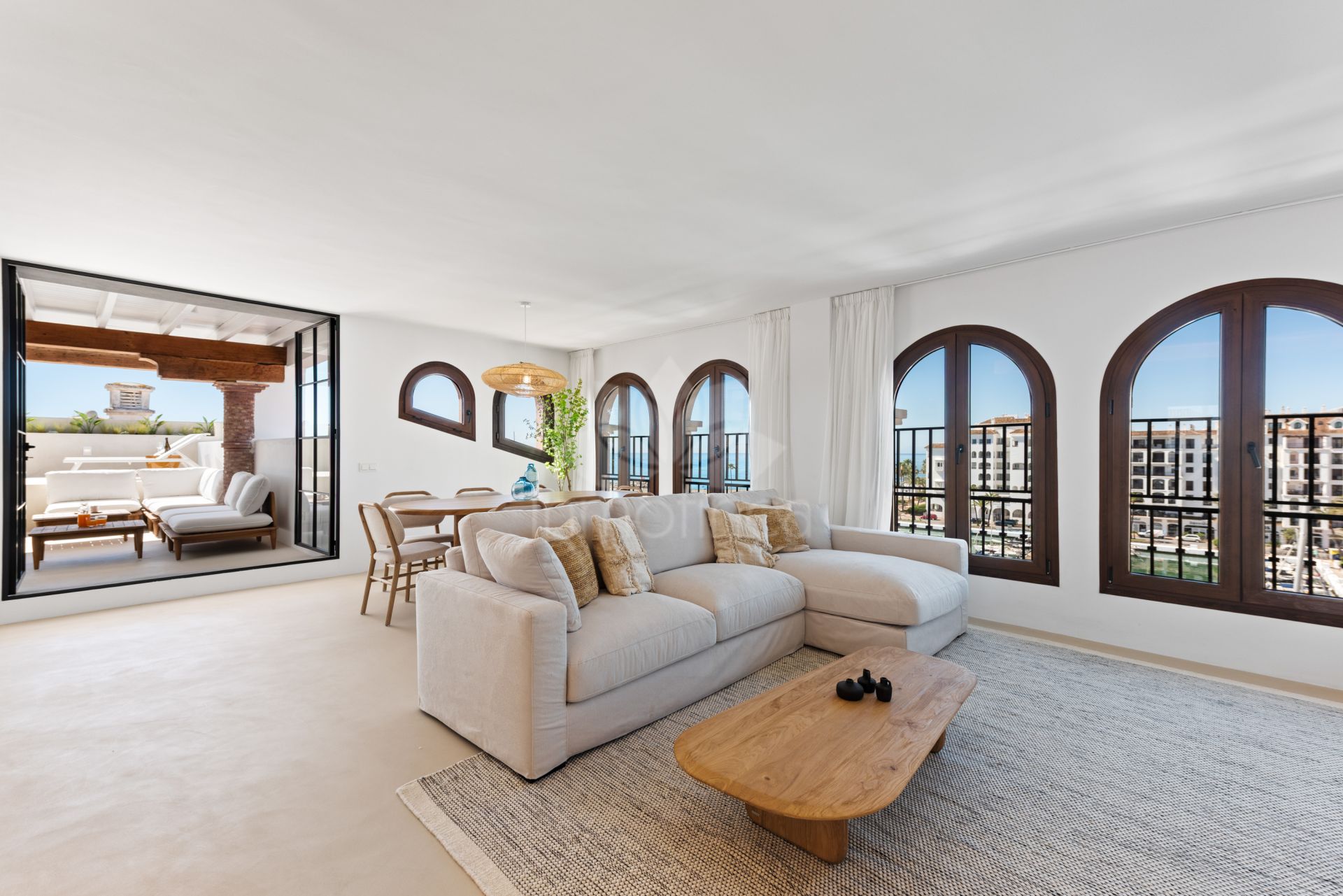Atico Duplex en Puerto La Duquesa, Manilva