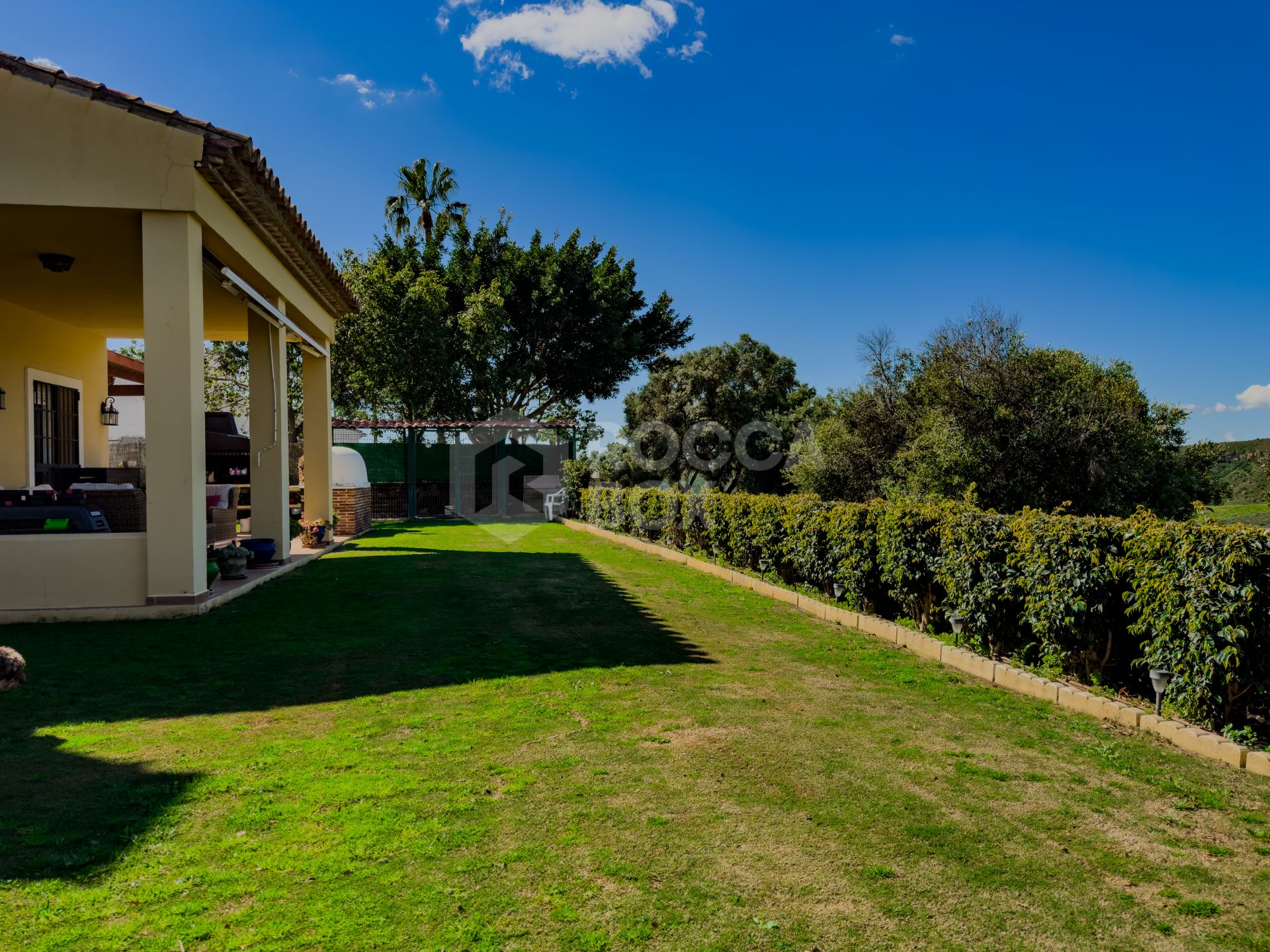 Andalucian Villa in Duquesa with panoramic golf views!