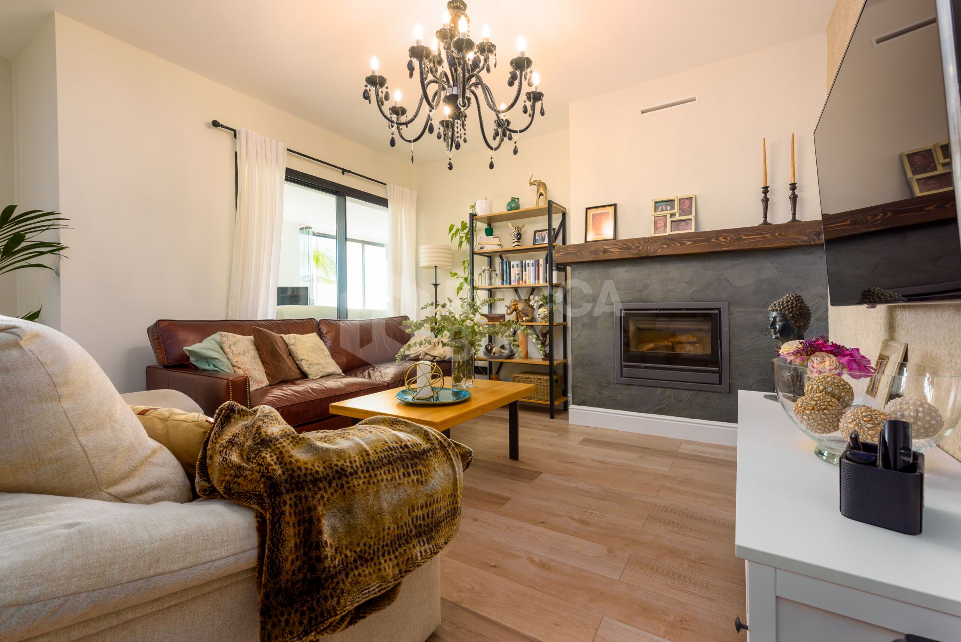 Luxury apartment in Mirador Estepona Hills Phase I, Costa del Sol.